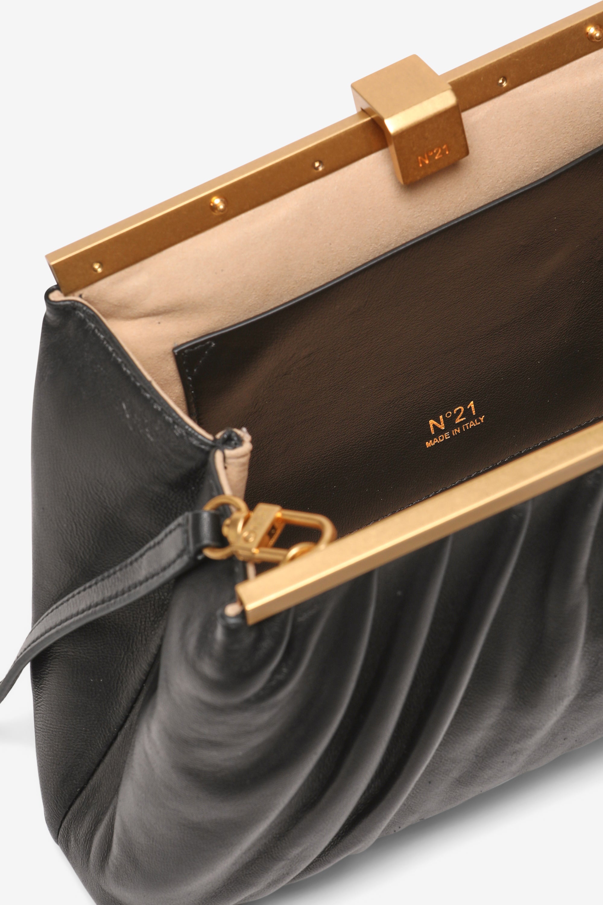 Puffy Jeanne Leather Bag