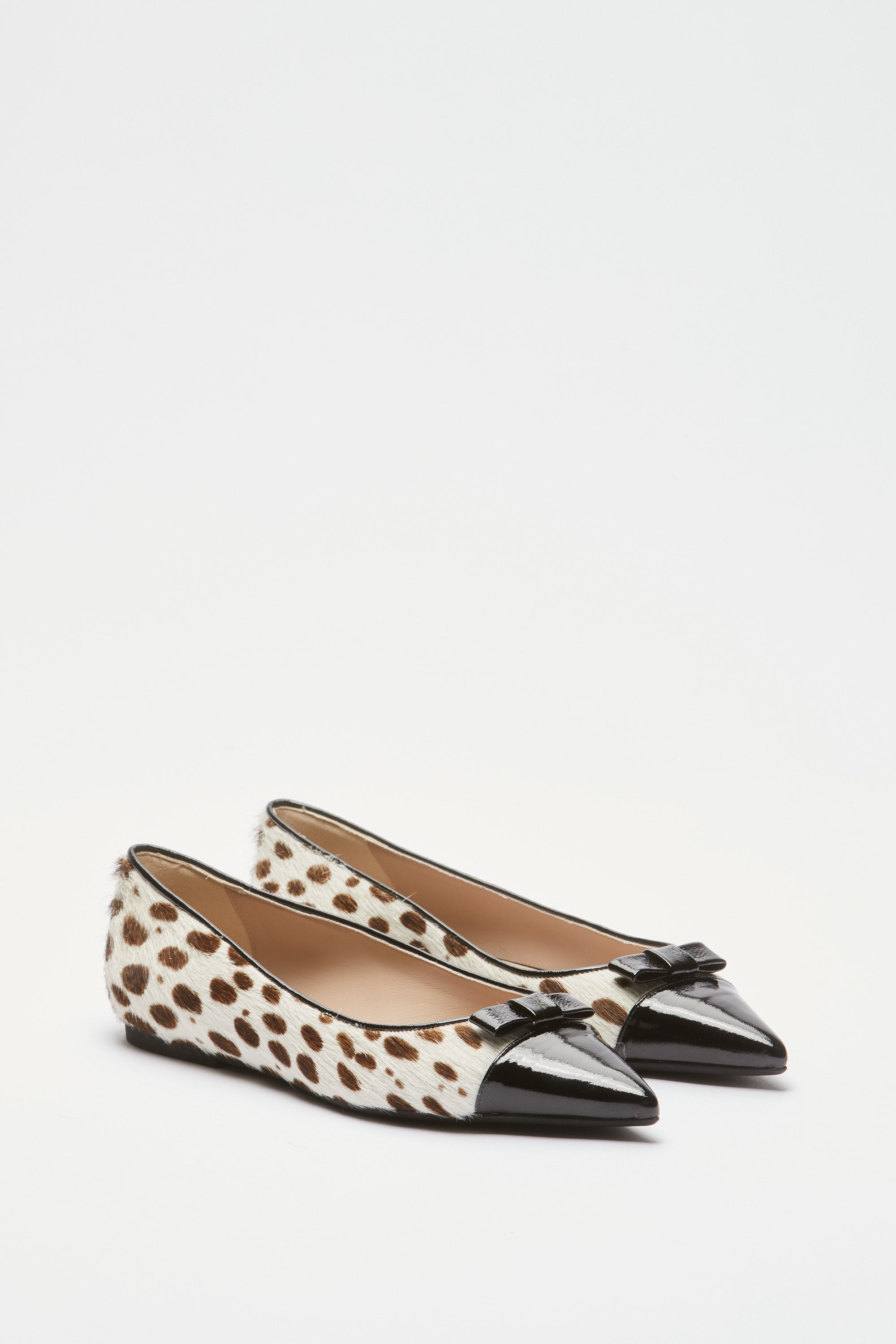 Pointed ballerina with animalier effect