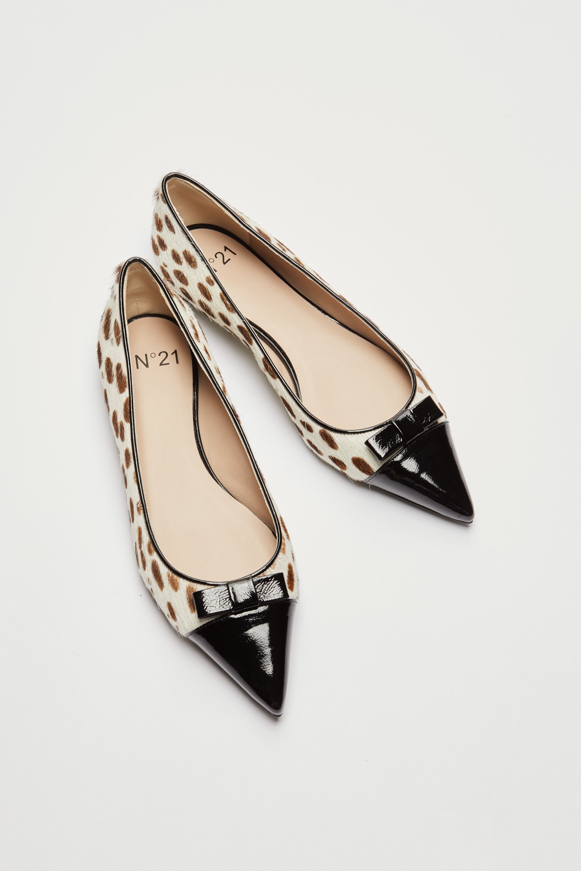 Pointed ballerina with animalier effect