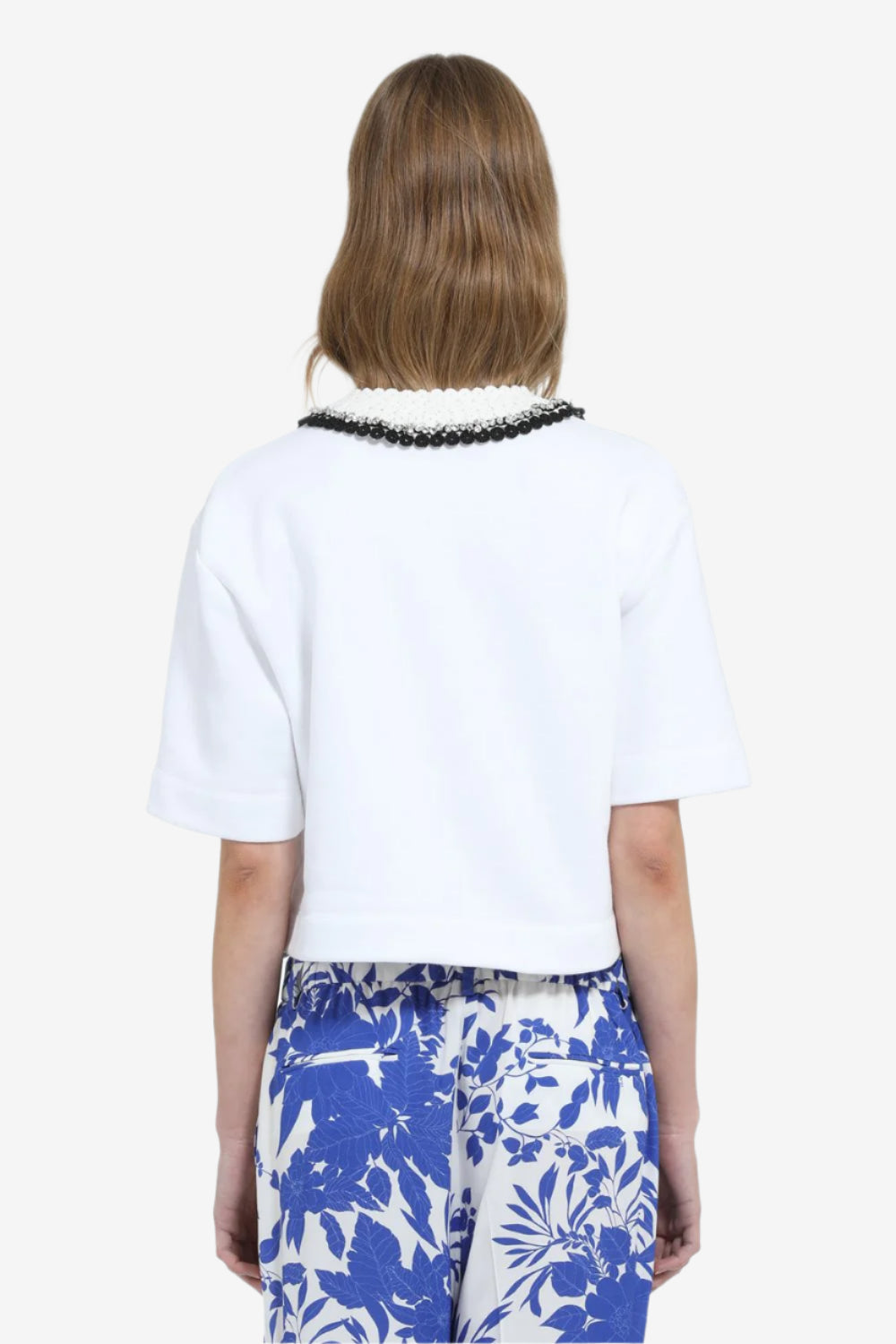 Crop polo with embroidered collar
