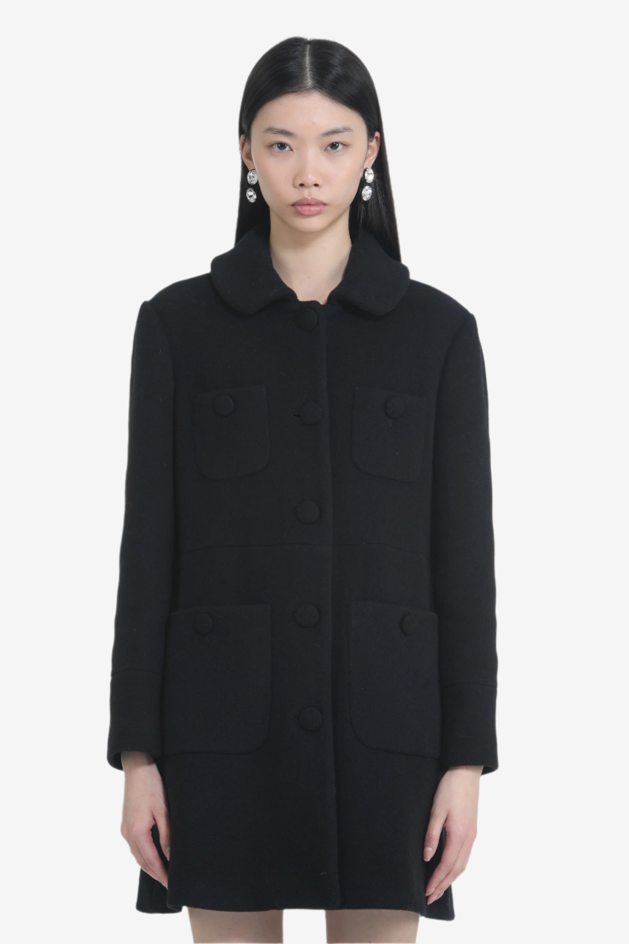 Short coat with large buttons and rounded collar
