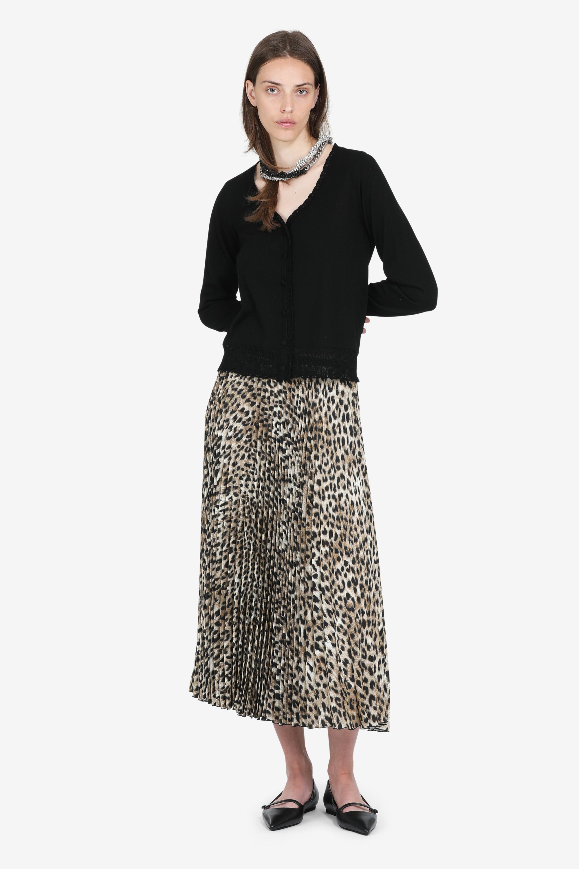 Pleated midi skirt with leopard print