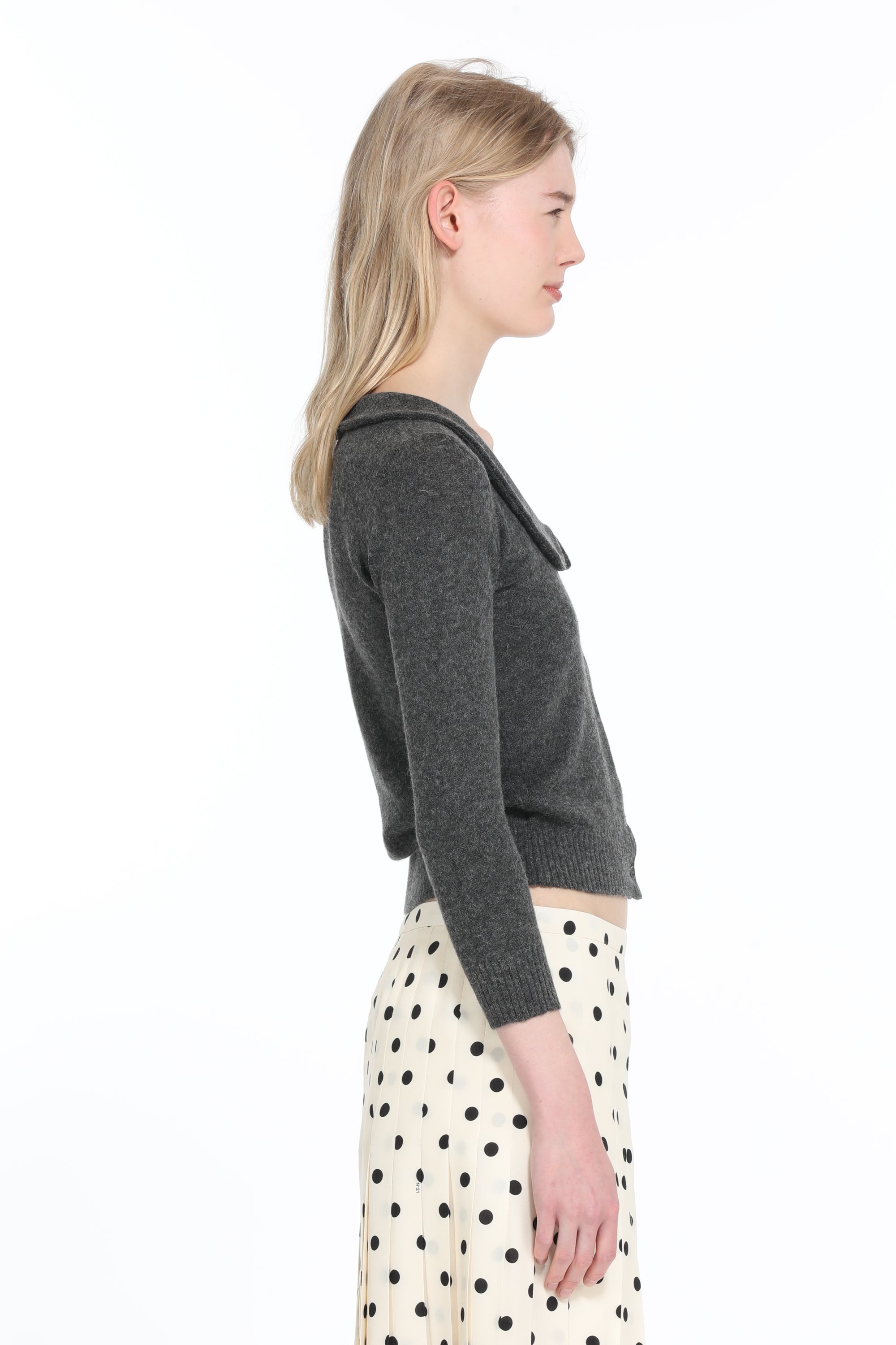 Cardigan con Colletto Arrotondato