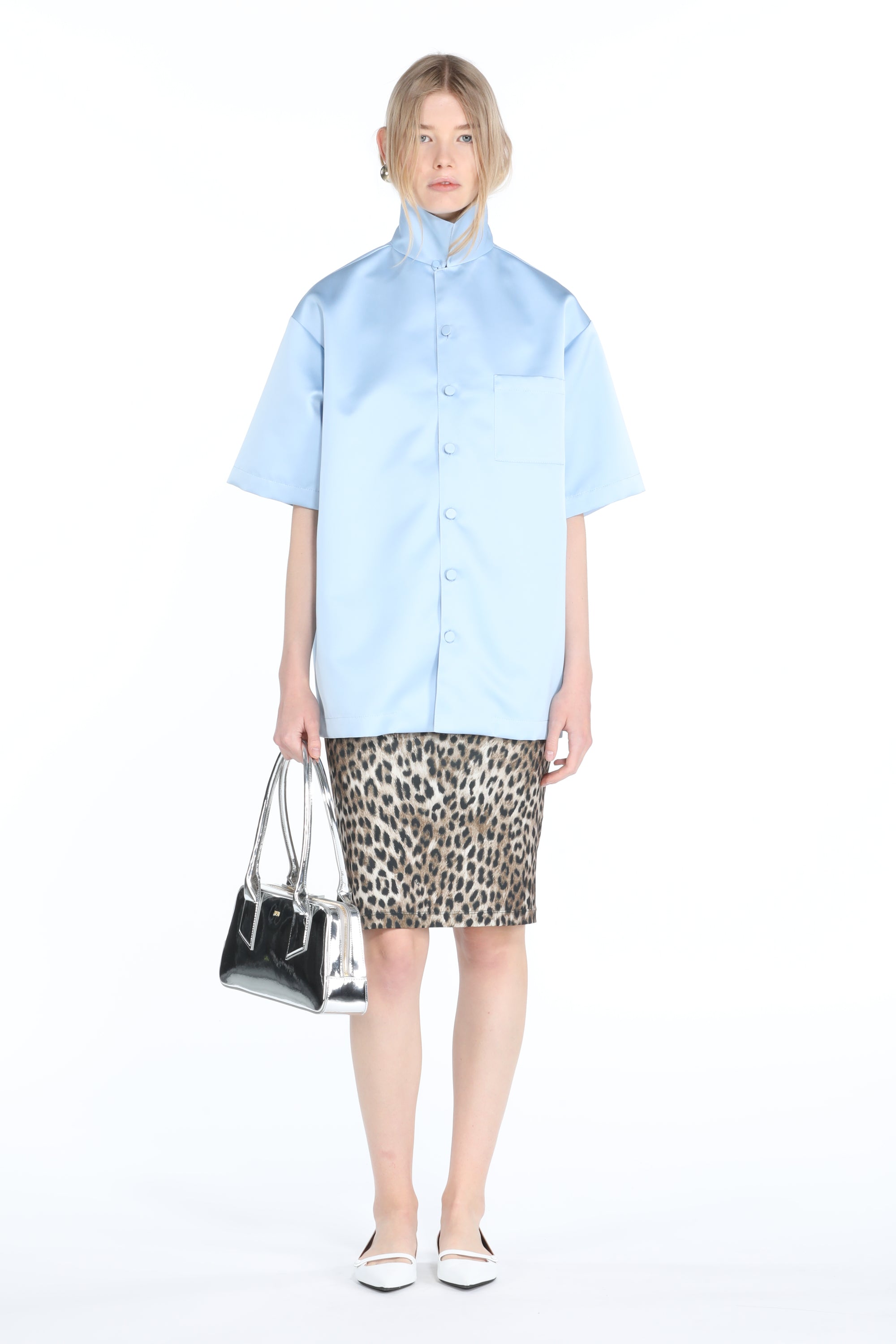 KIMHEKIM ■ Bicolor Logo Printed Rolled Up Mini Skirt_BE Micol Printed Midi Skirt | GUESS Factory
