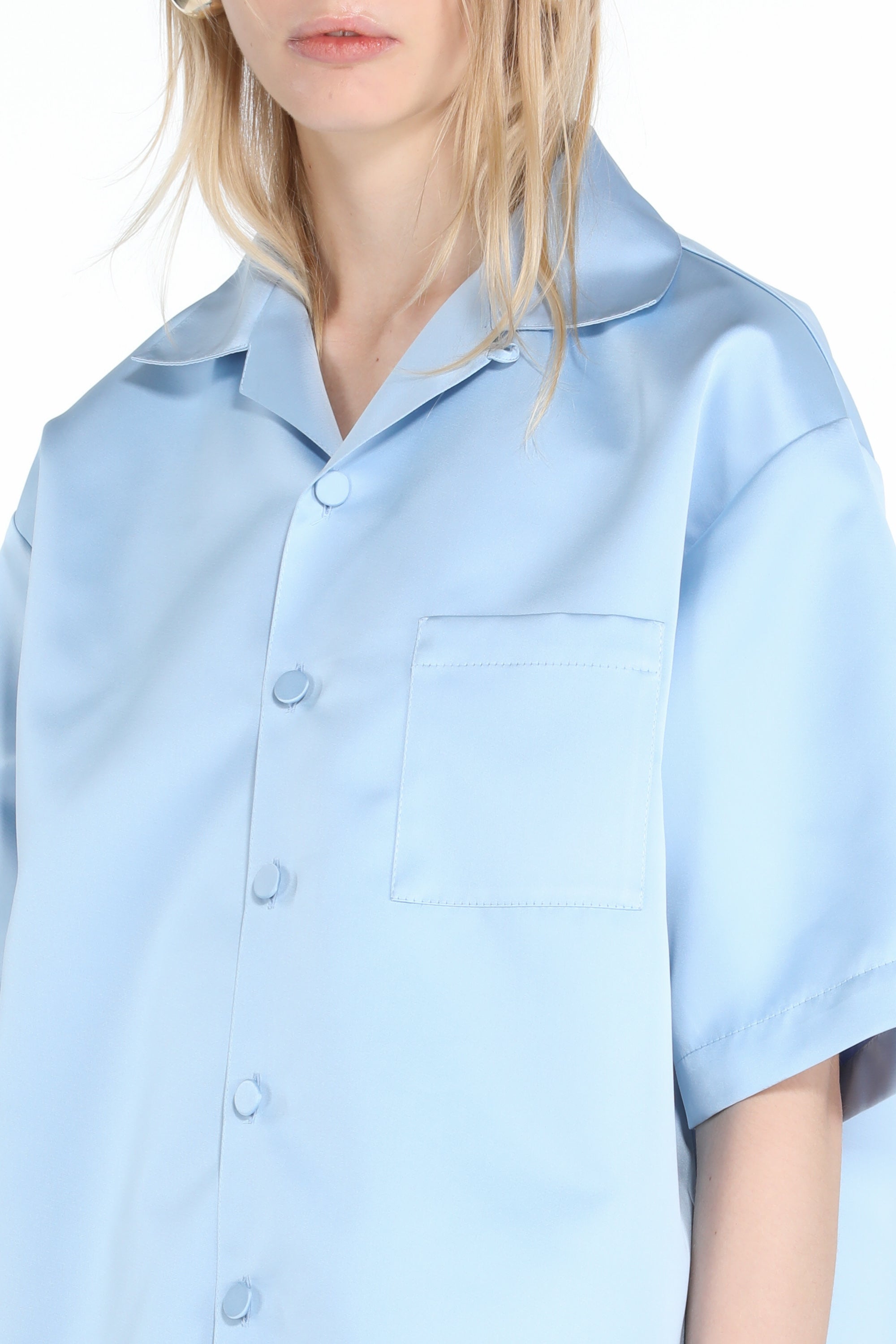 売れ筋商品|||ノクチューン カットソー トップス レディース Women's Oversized Button-Up Shirt Blue Satin Shirt Light Blue | N21