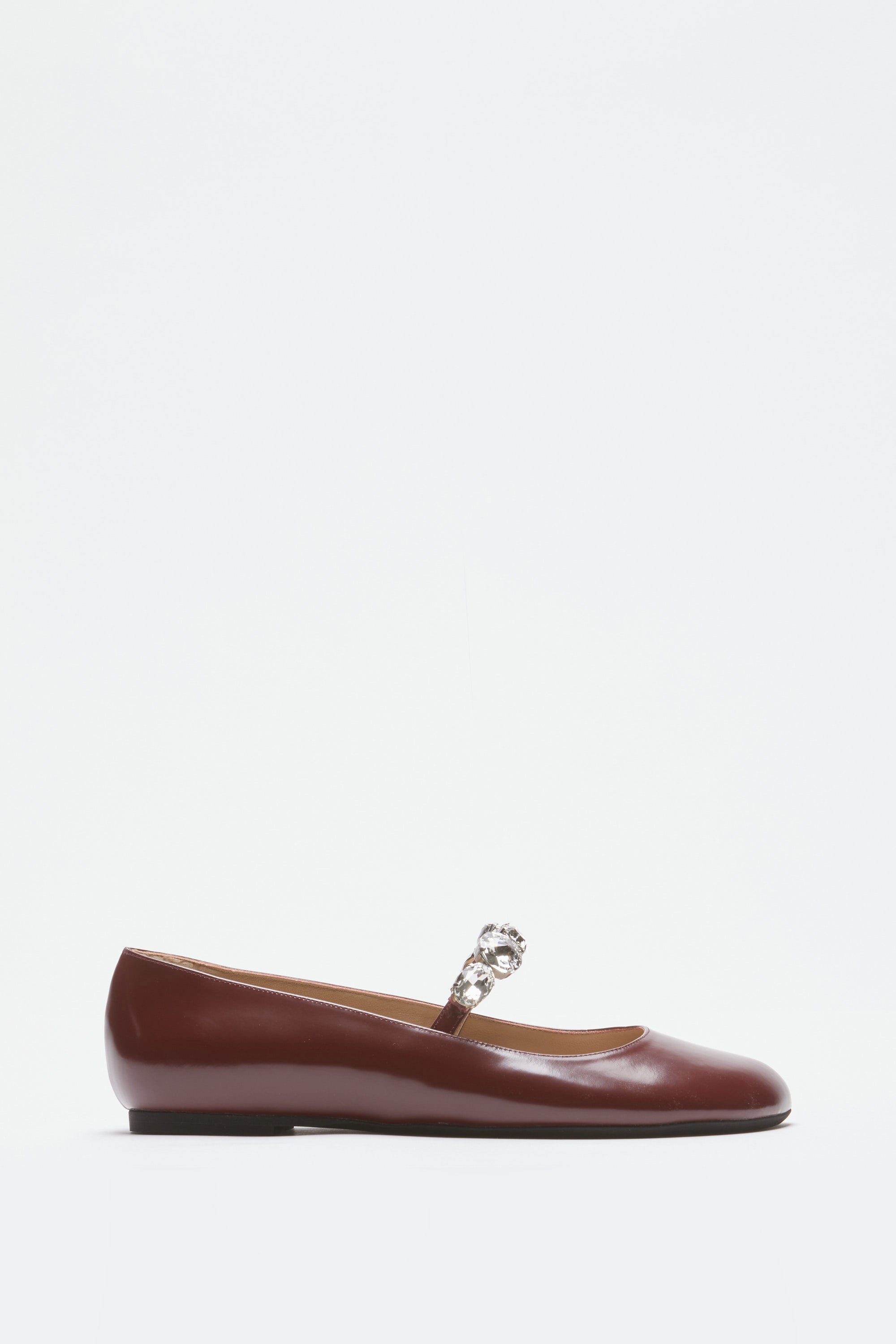 Patent leather ballerinas with maxi crystals