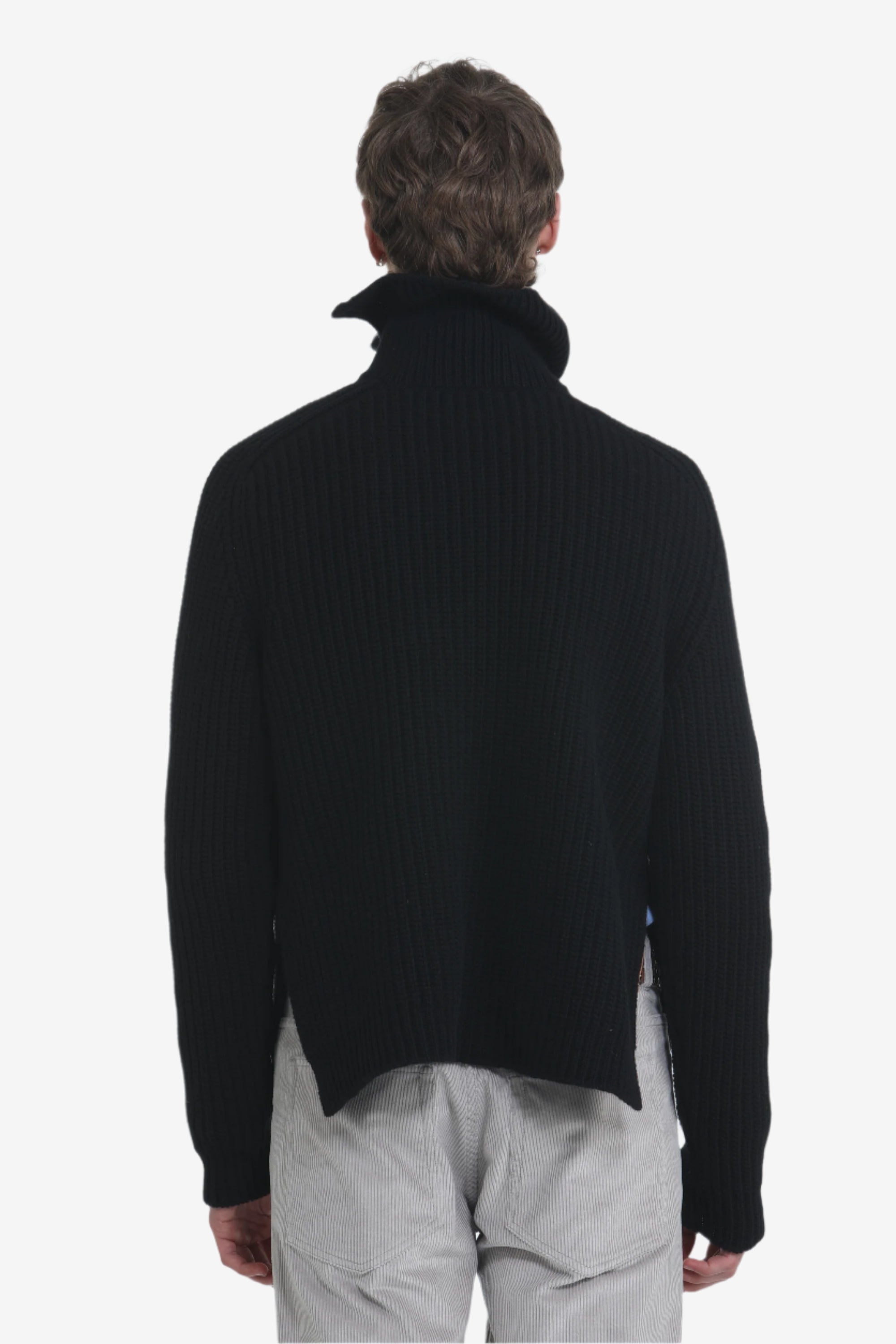 Maglione a collo alto con chiusura a zip