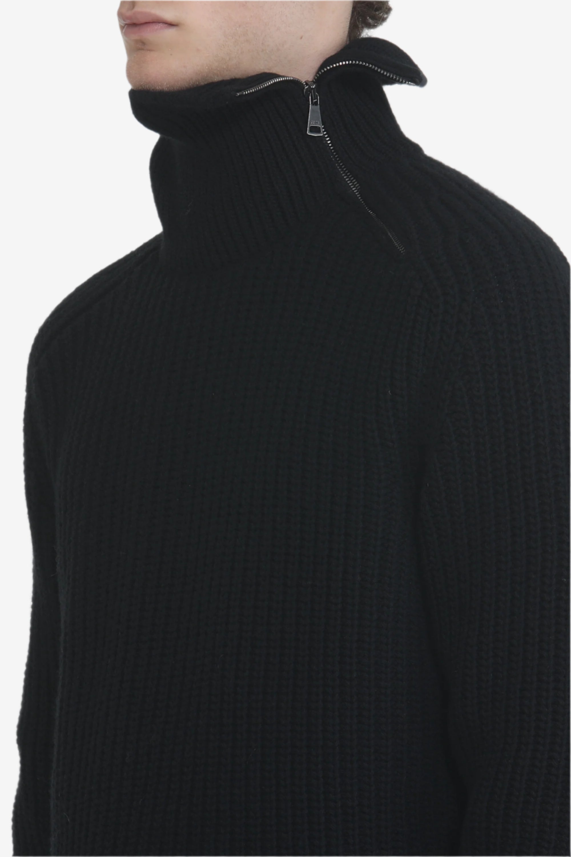 Maglione a collo alto con chiusura a zip