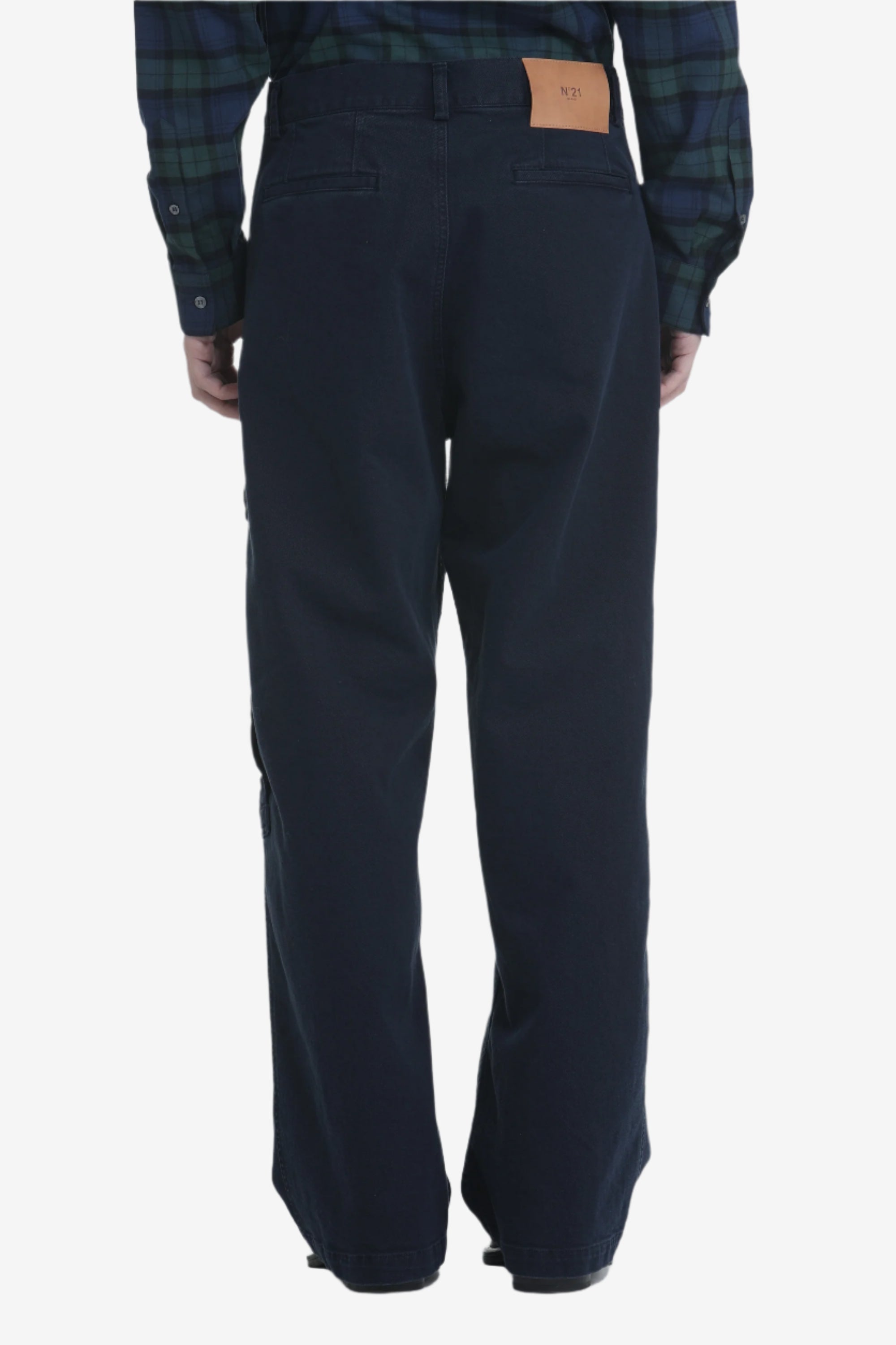 Cargo pants with side pockets