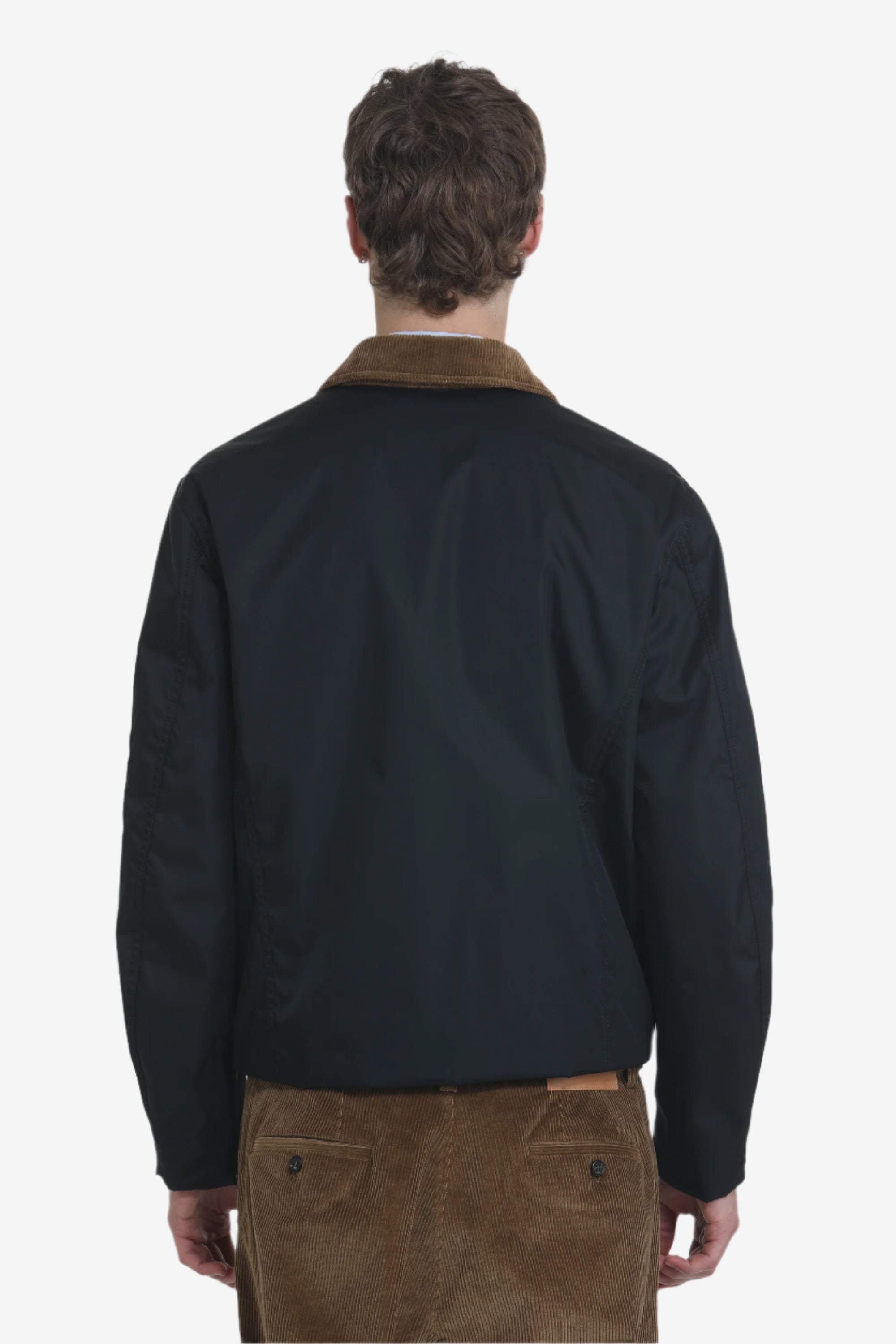 Jacket with contrasting collar