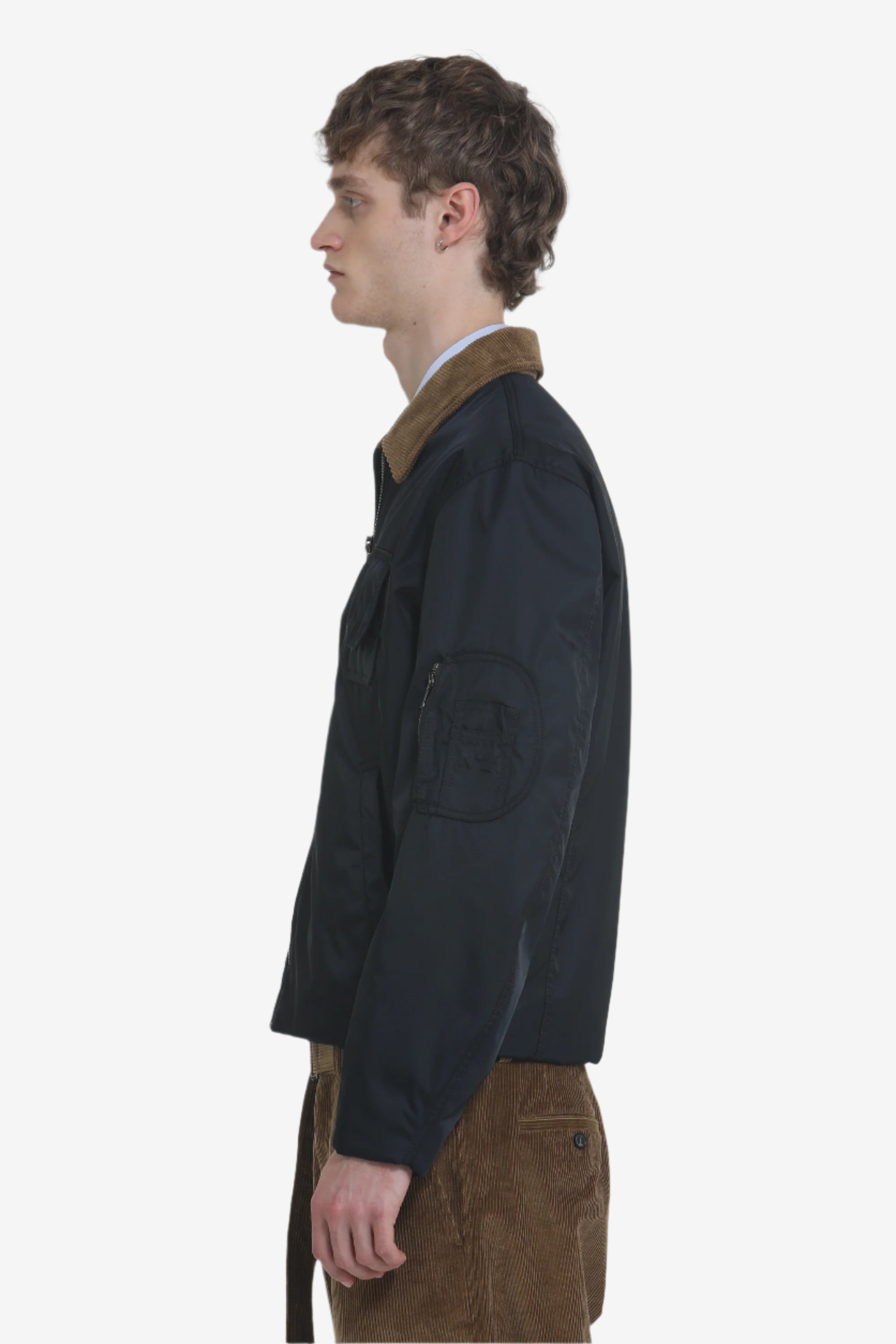 Jacket with contrasting collar