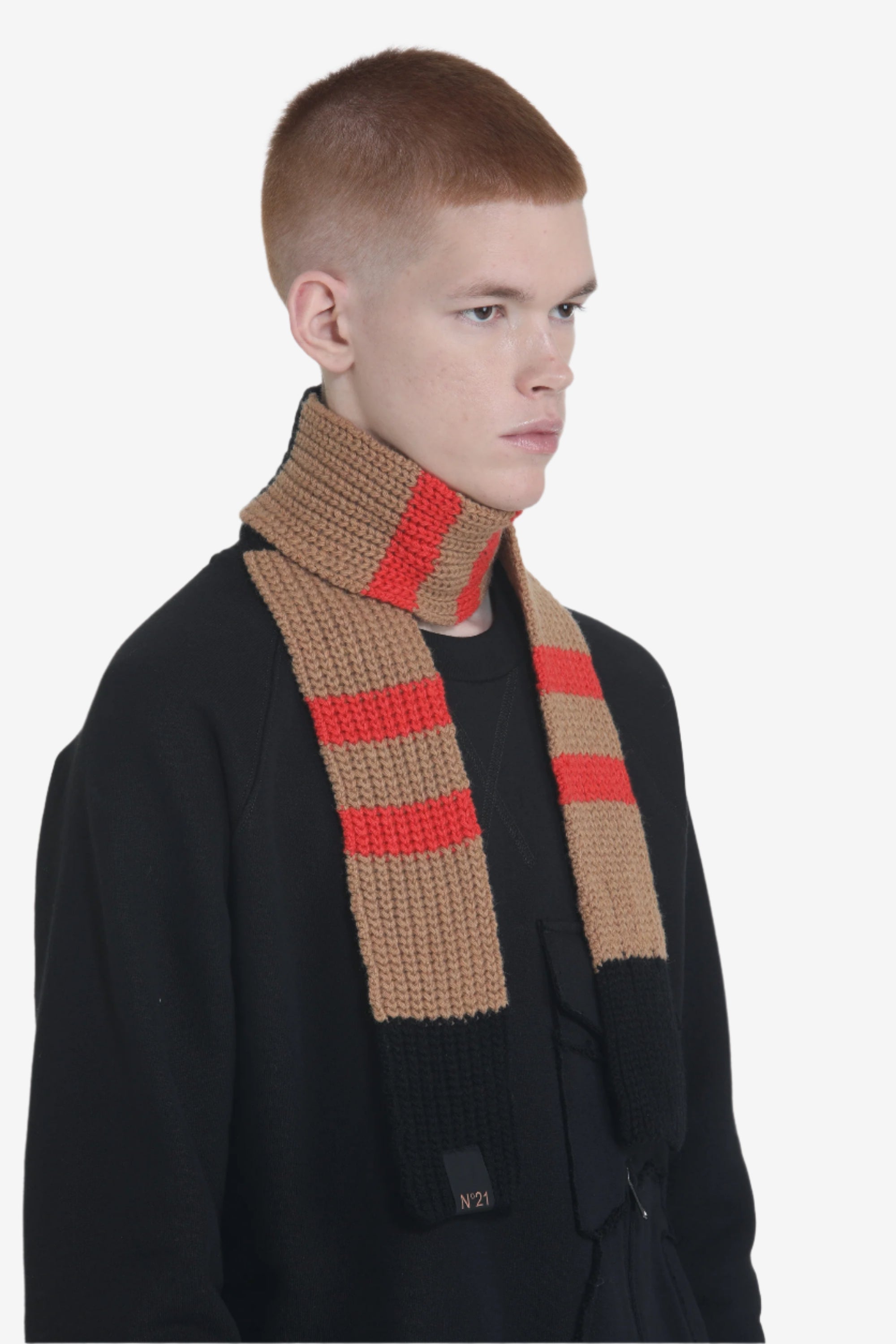 N21 | Striped Scarf