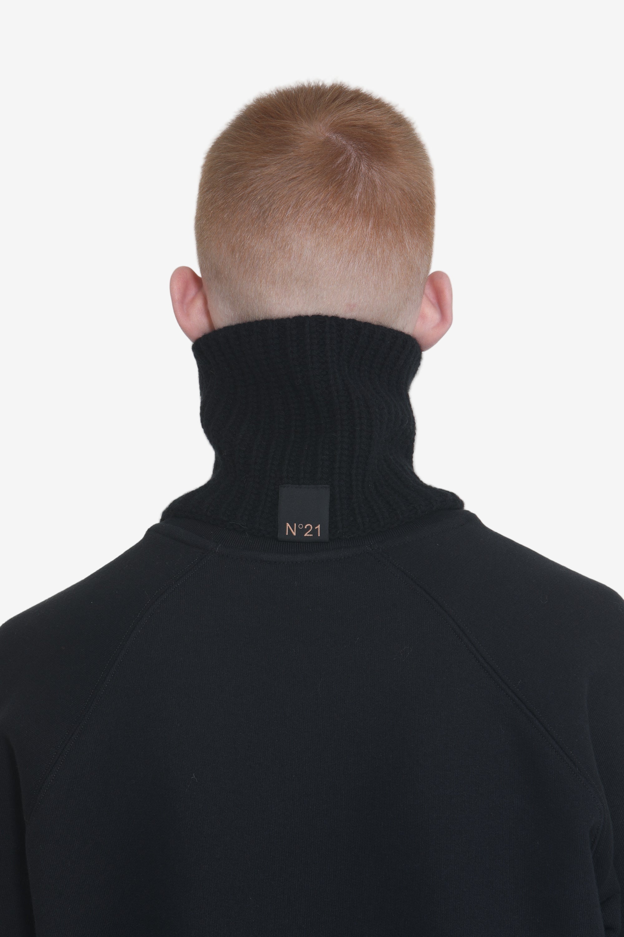 Zip collar