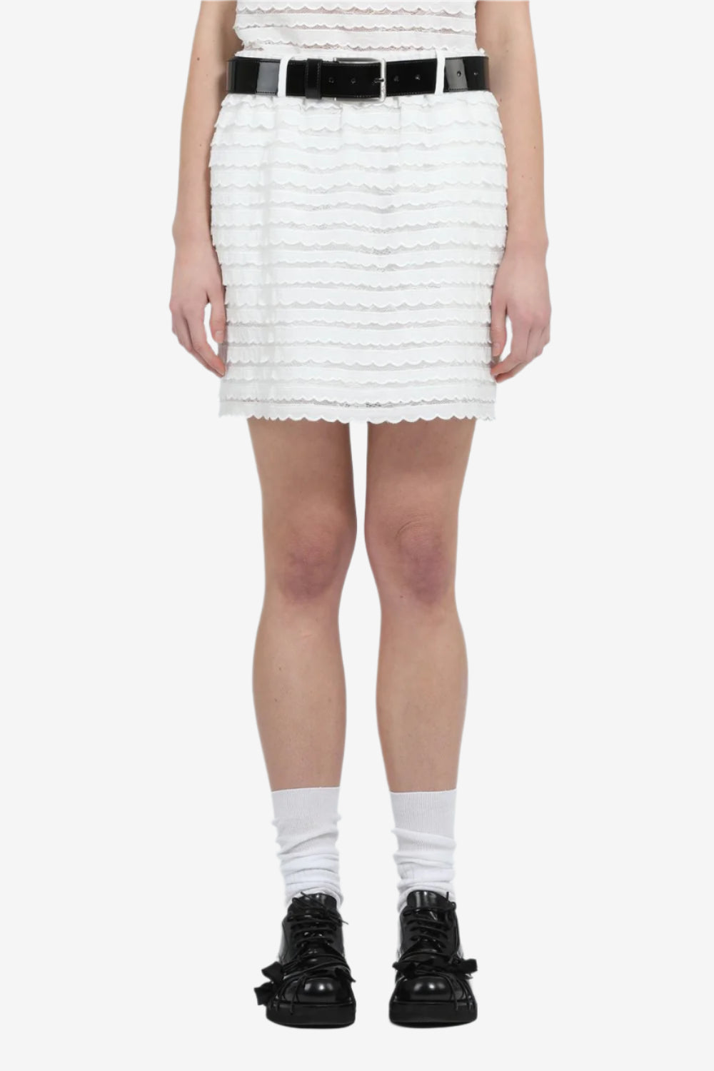 Lace mini skirt