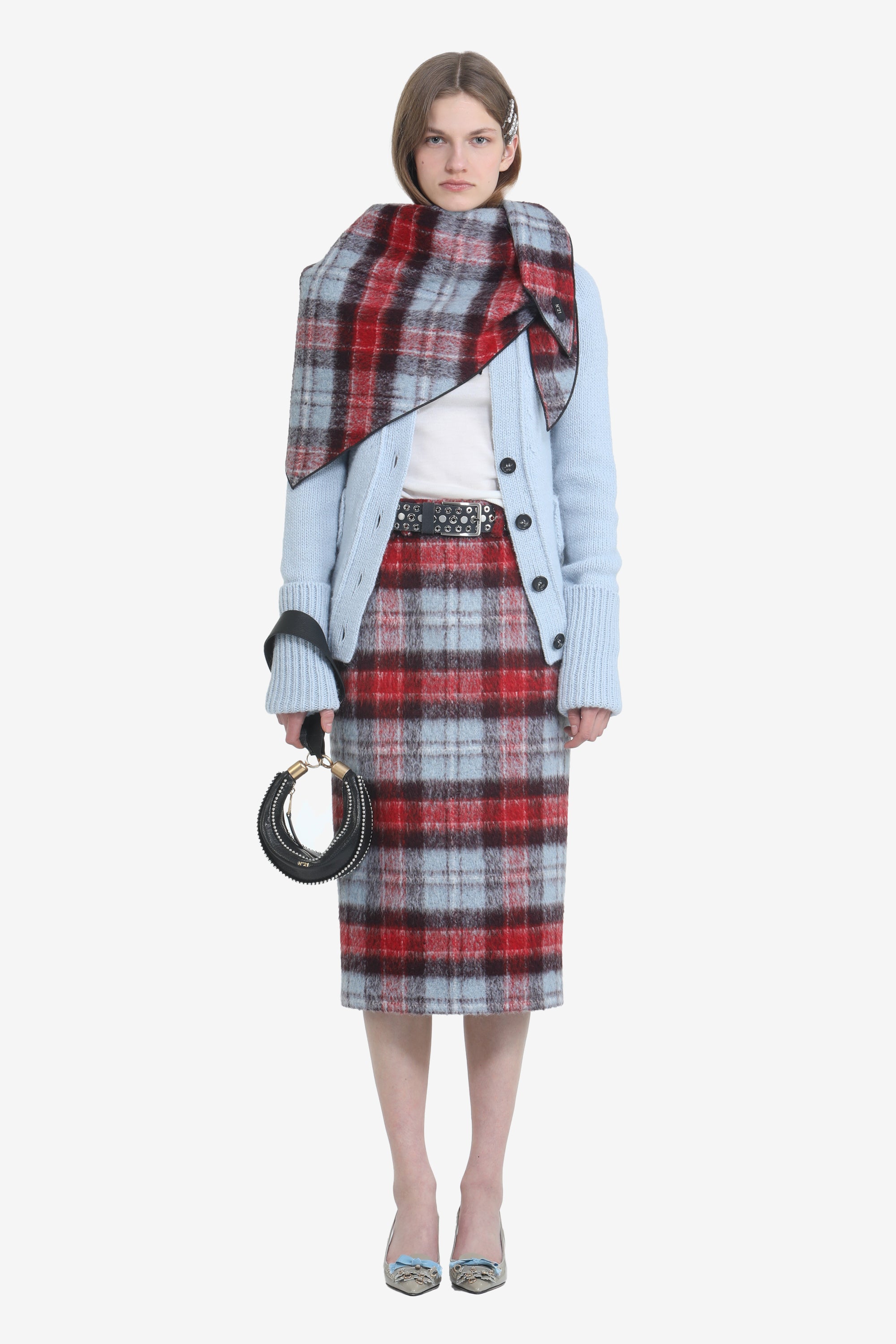 Cardigan with pockets