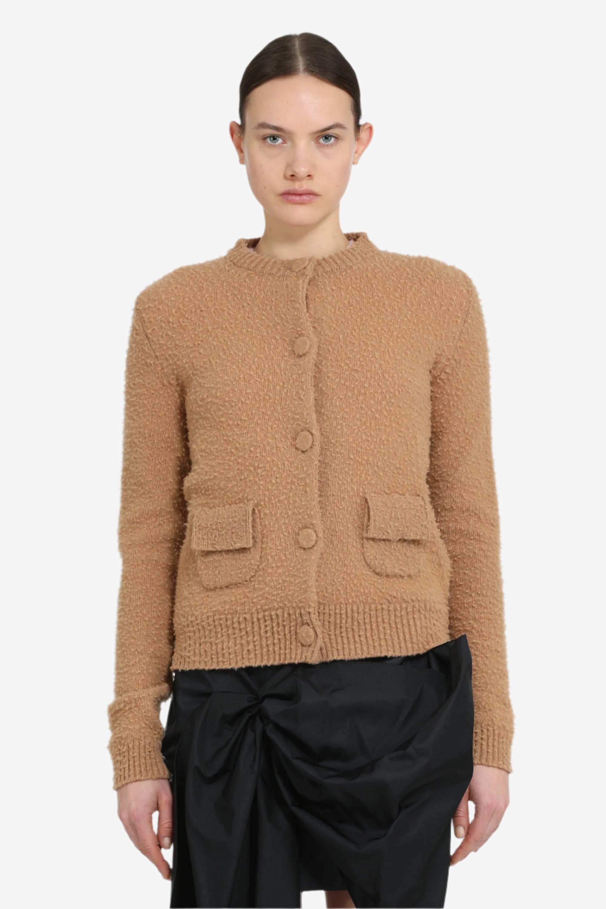 Crew neck cardigan with pockets