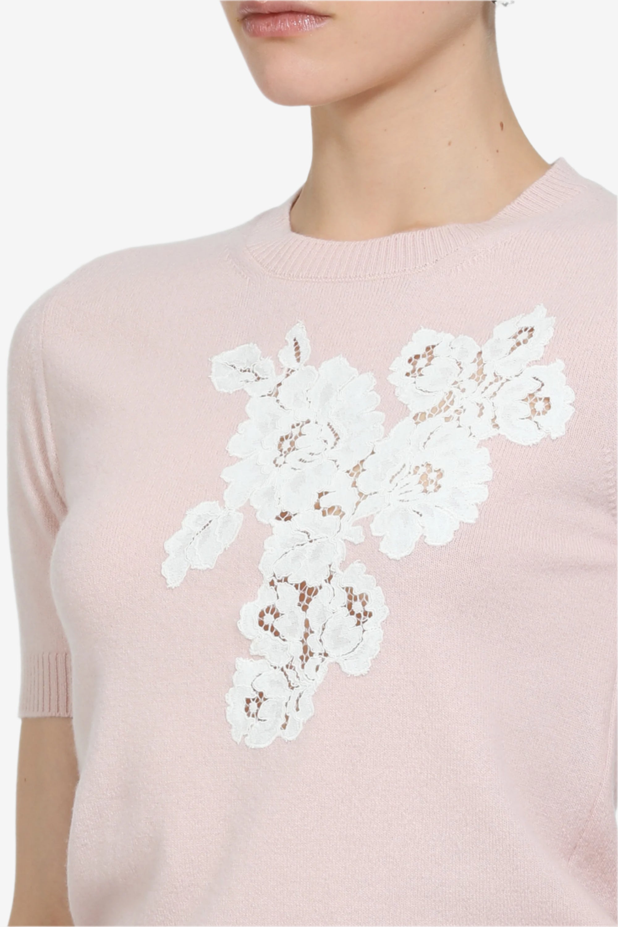 Short-sleeved crew neck sweater
