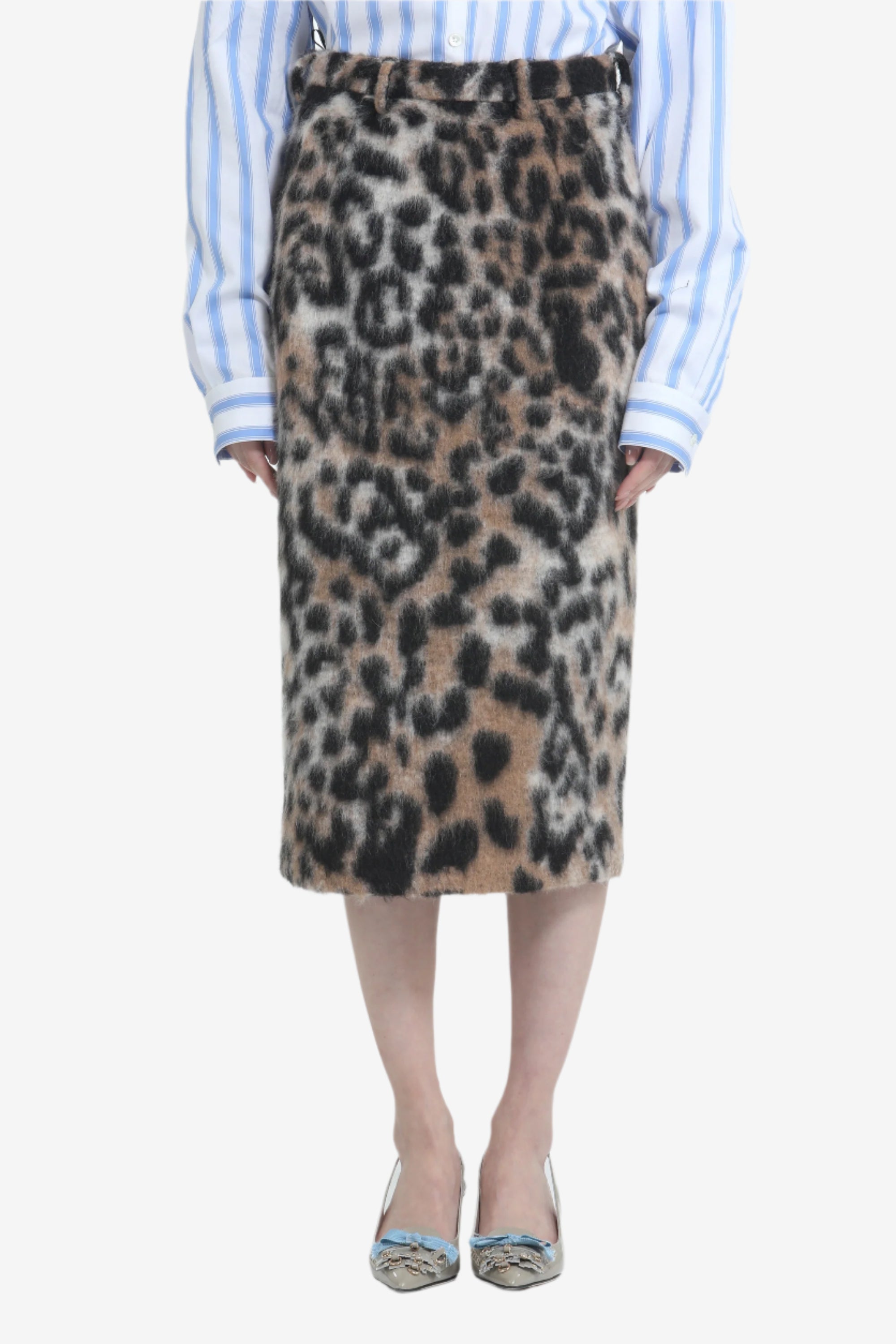 Pencil skirt with spotted effect