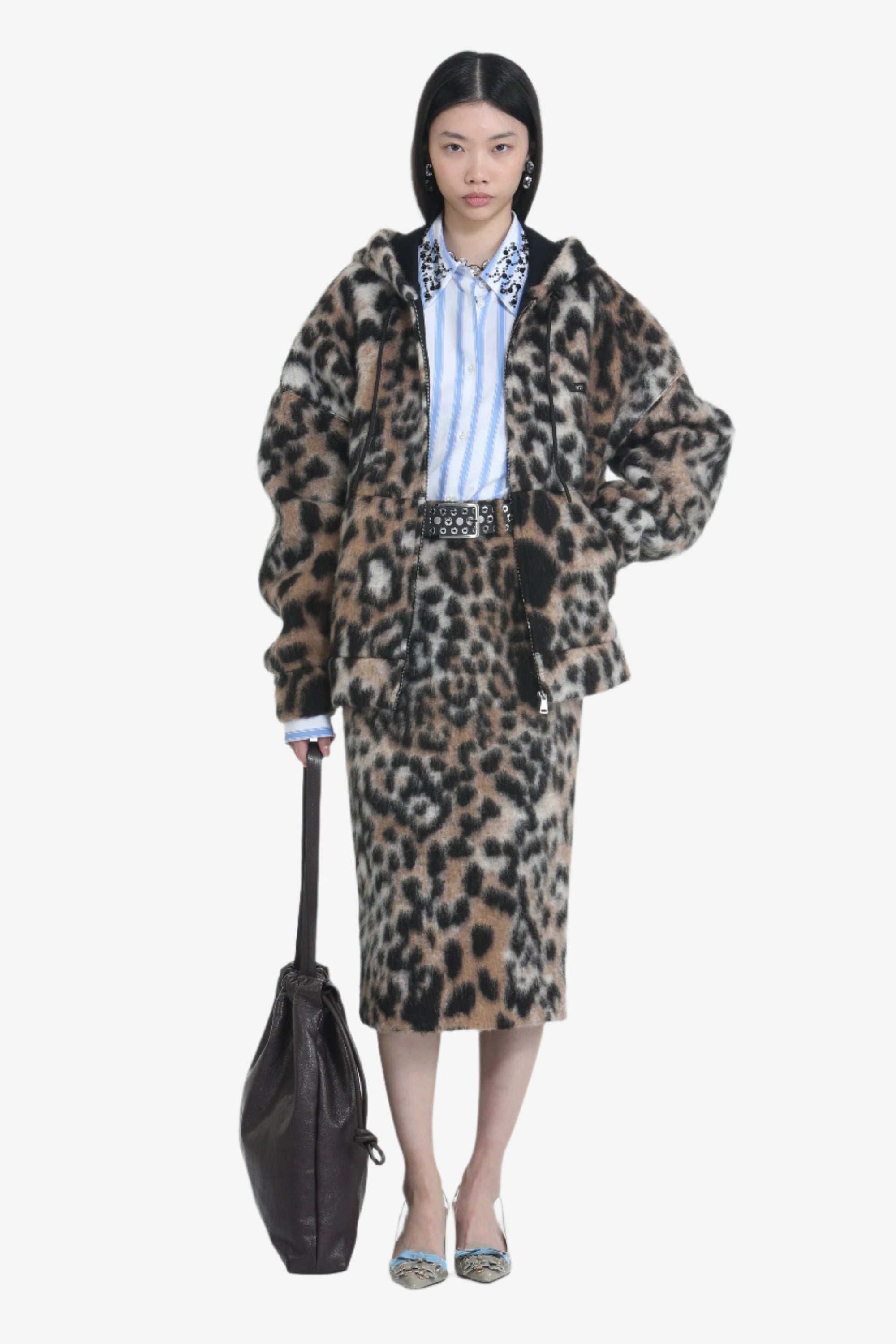 Pencil skirt with spotted effect