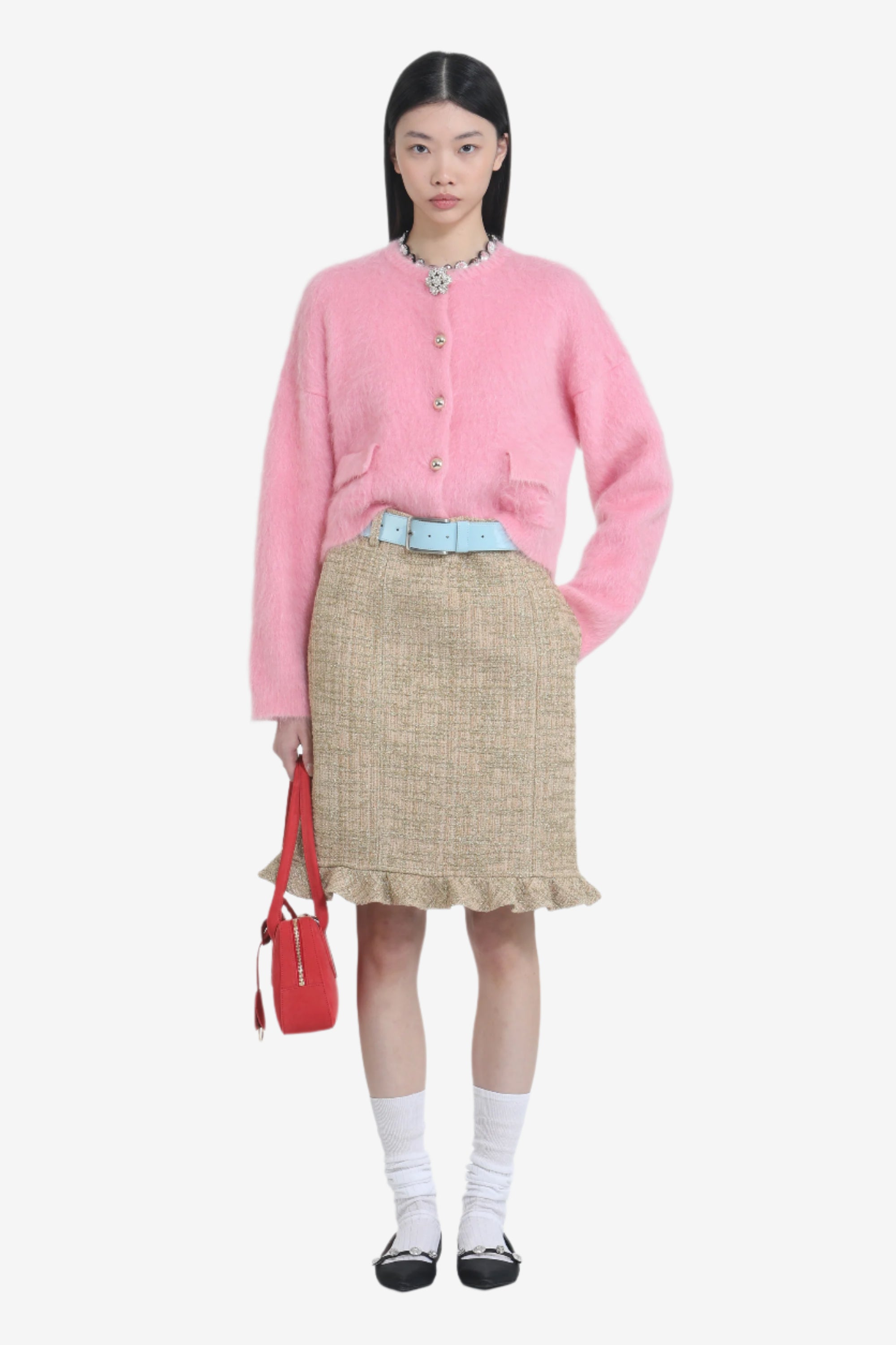Above-the-knee skirt with irregular hem