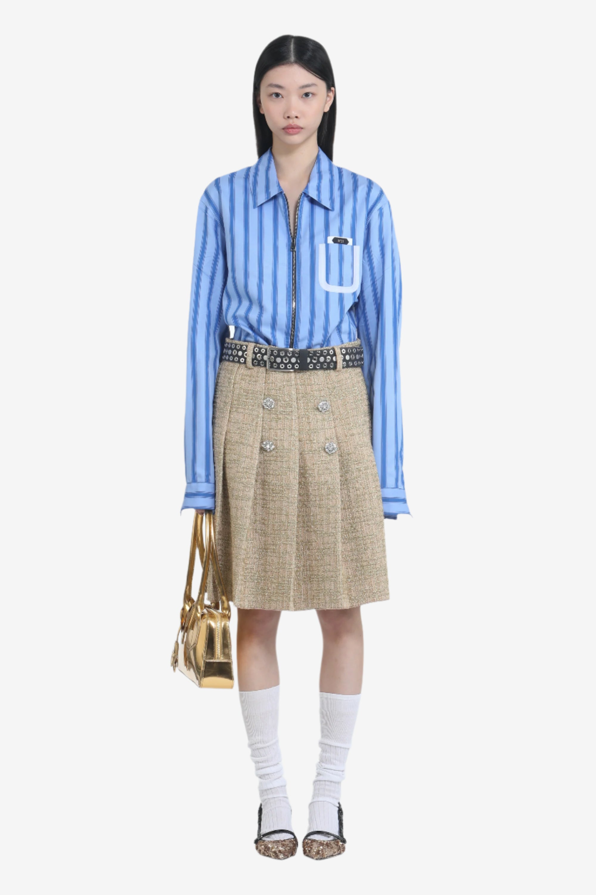 Pleated skirt with belt loops and jewel buttons