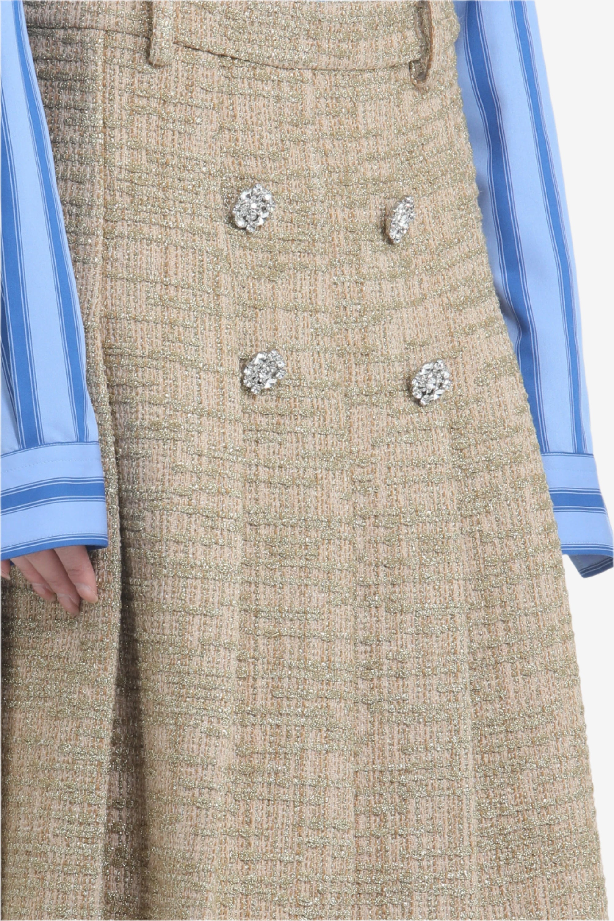 Pleated skirt with belt loops and jewel buttons