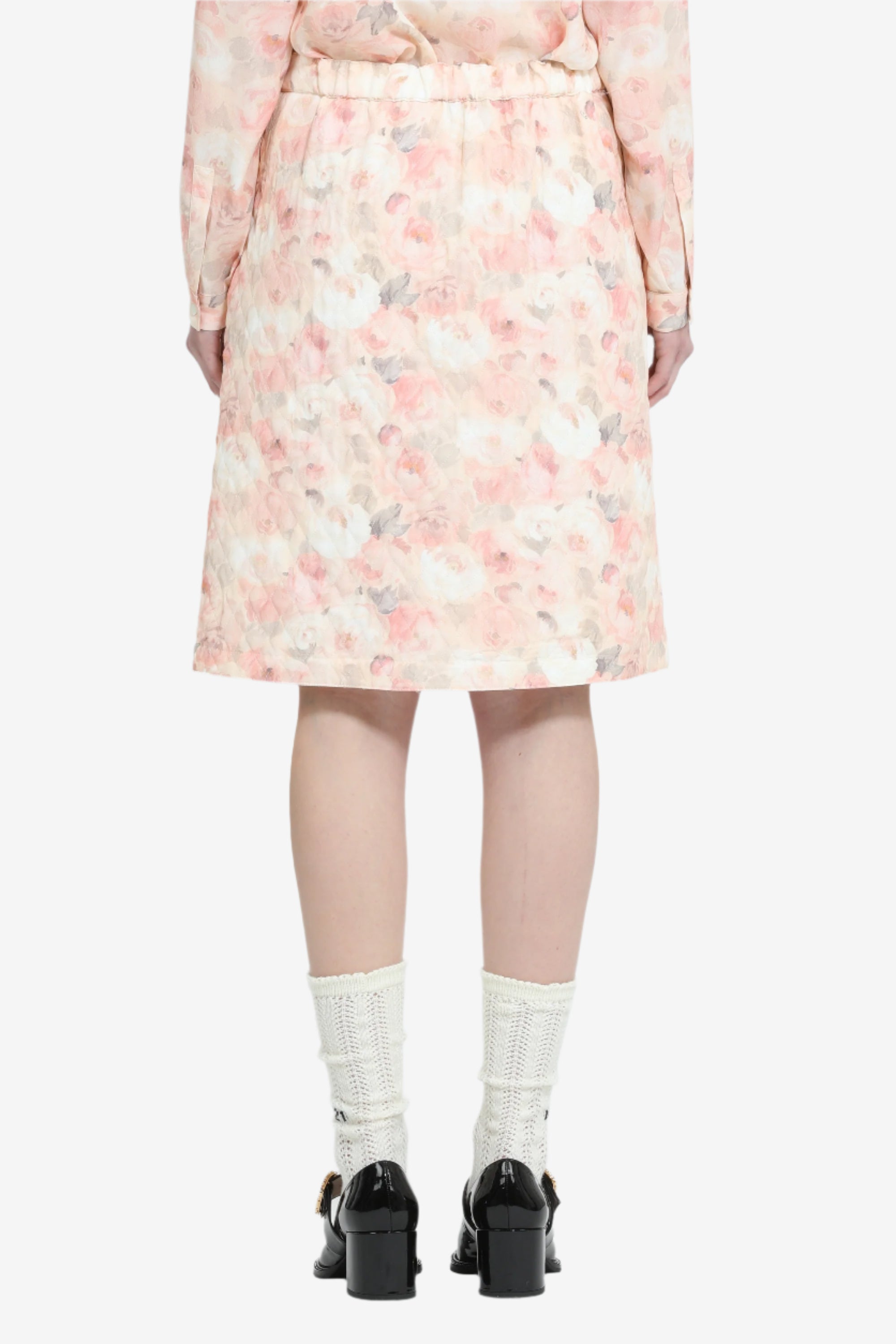 Above-the-knee wrap skirt with floral print