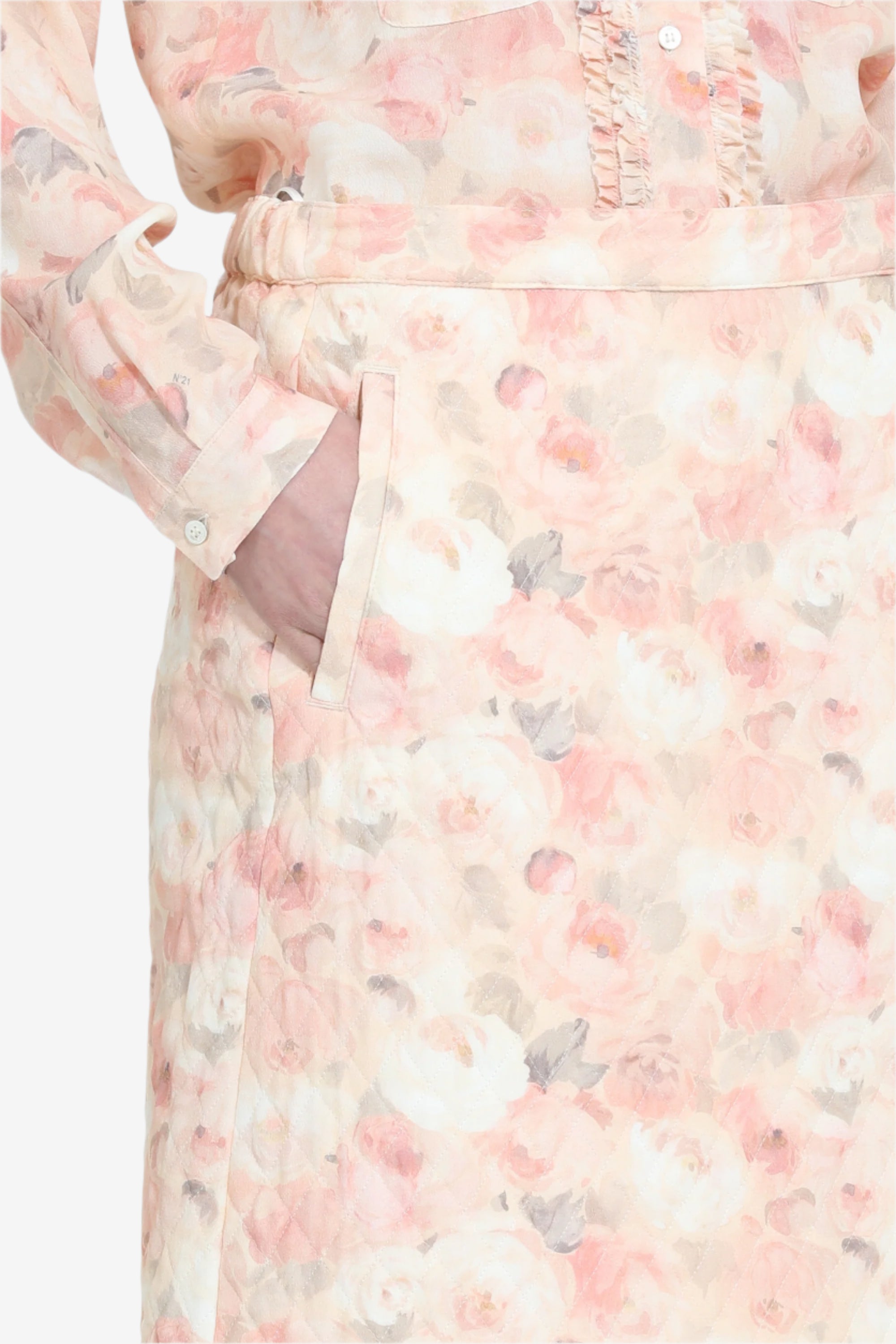 Above-the-knee wrap skirt with floral print