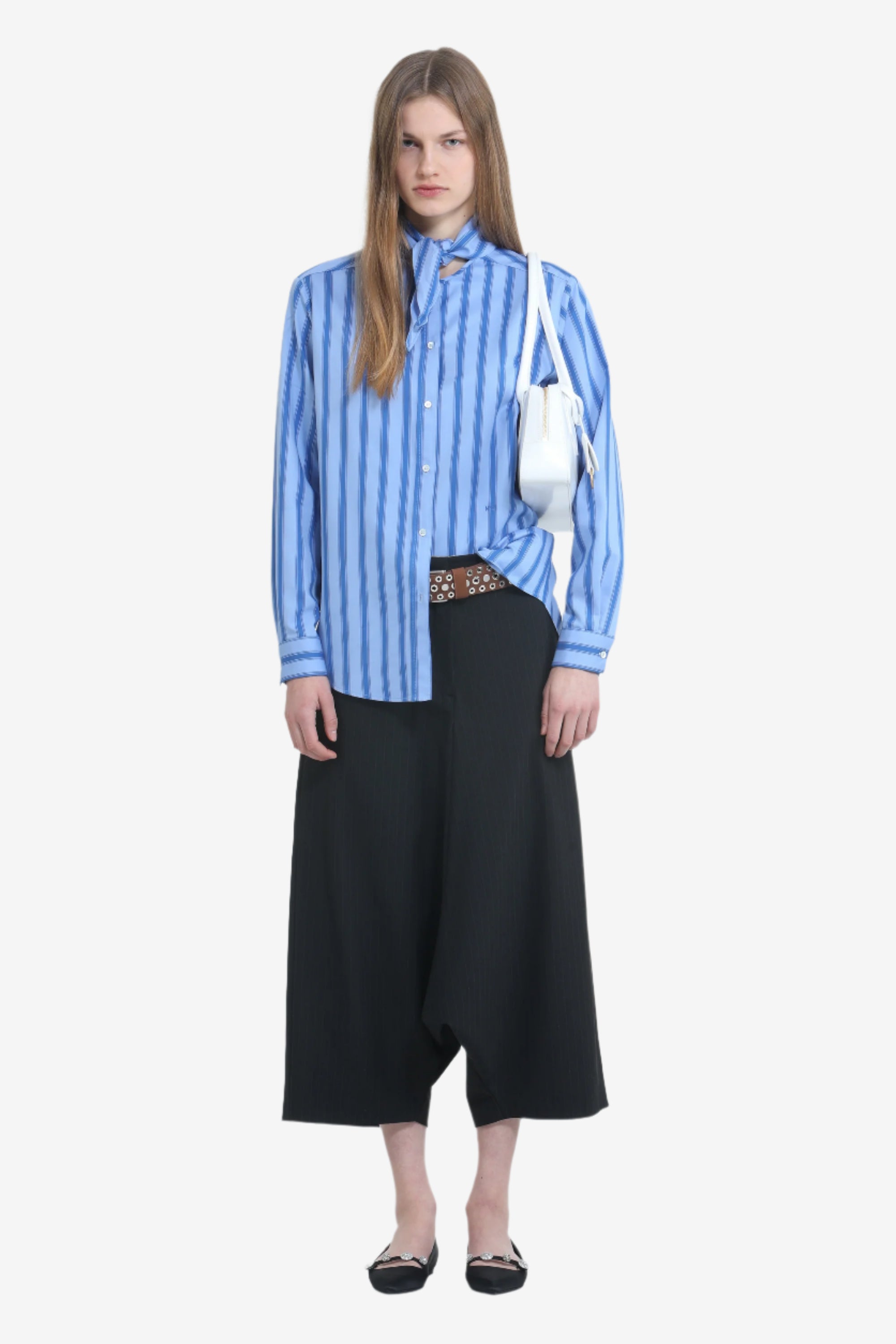 Camicia a righe con colletto a fiocco