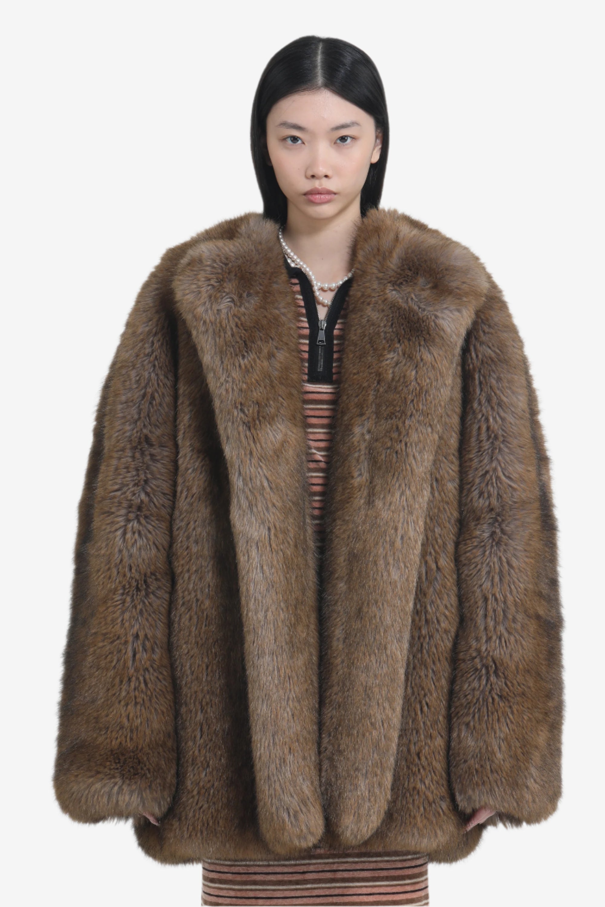 Eco-pelliccia oversize aperta