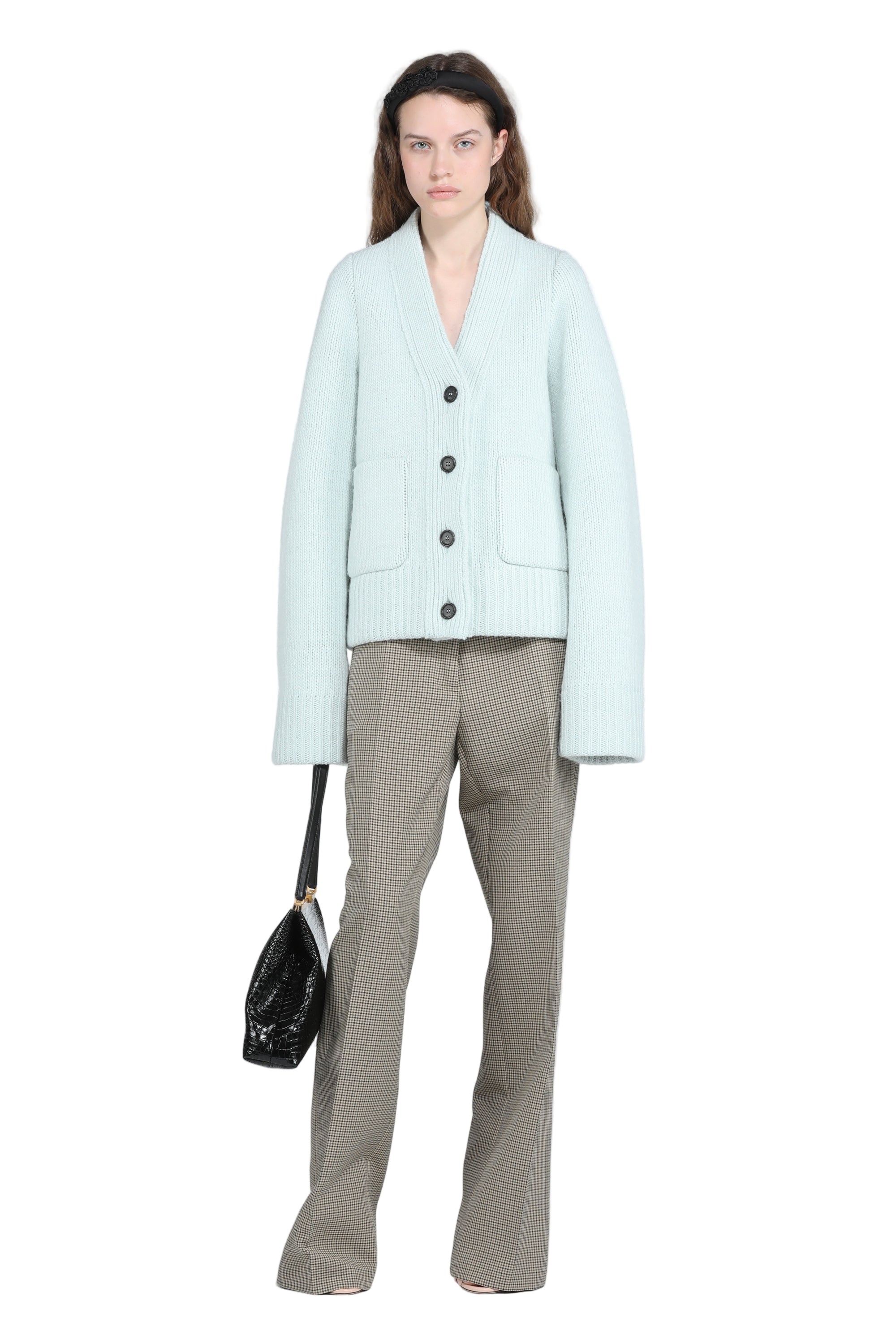 Oversized cardigan with pockets