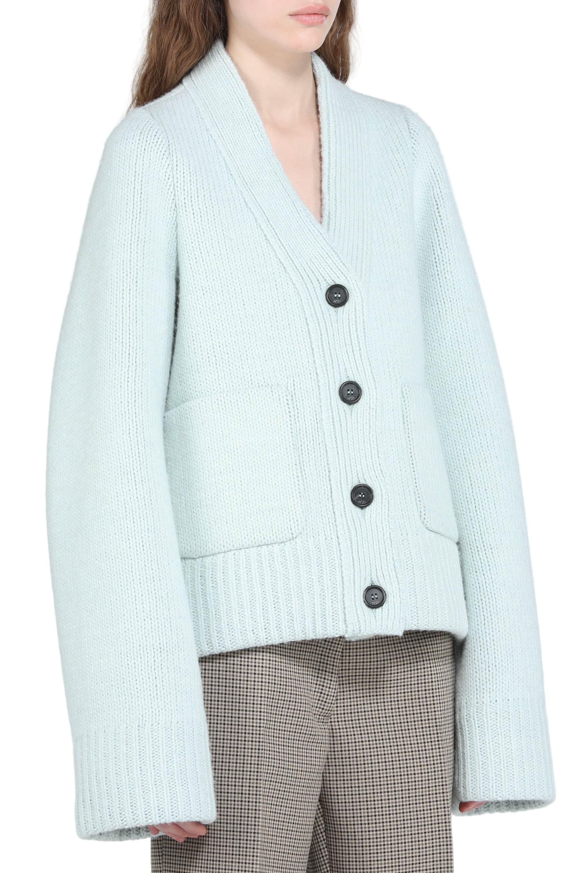 Oversized cardigan with pockets