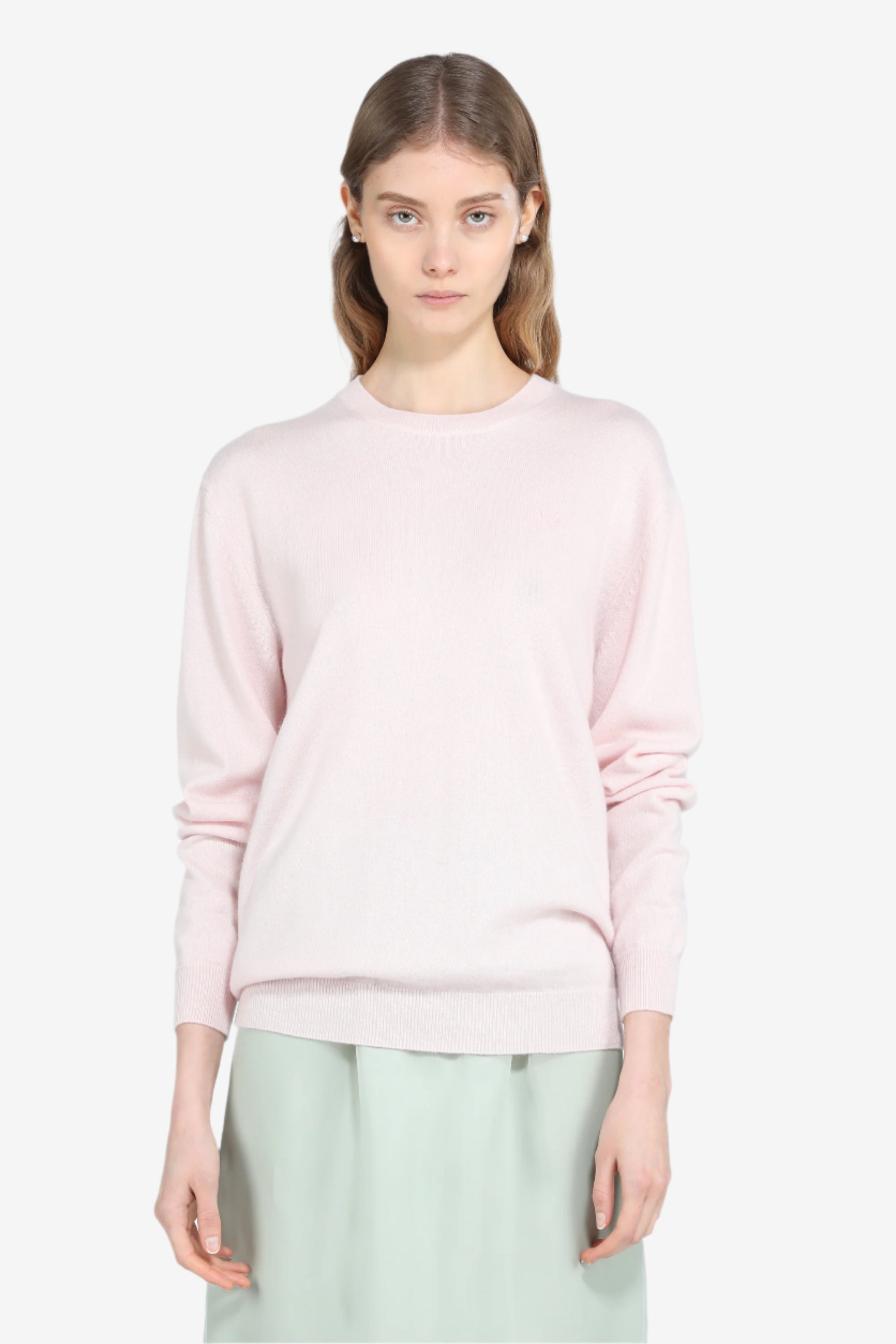 Round neck sweater
