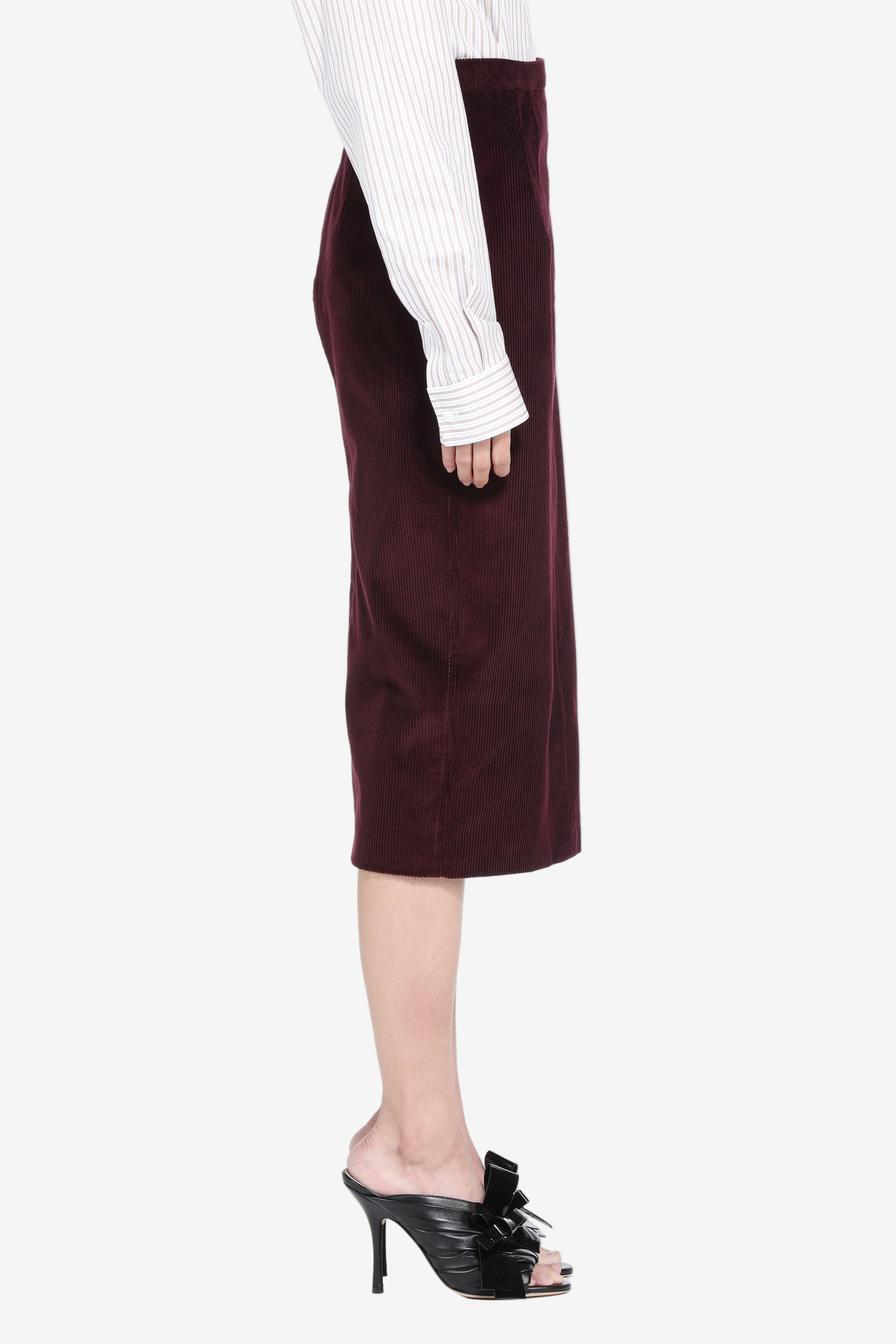 N21 | Velvet Pencil Skirt