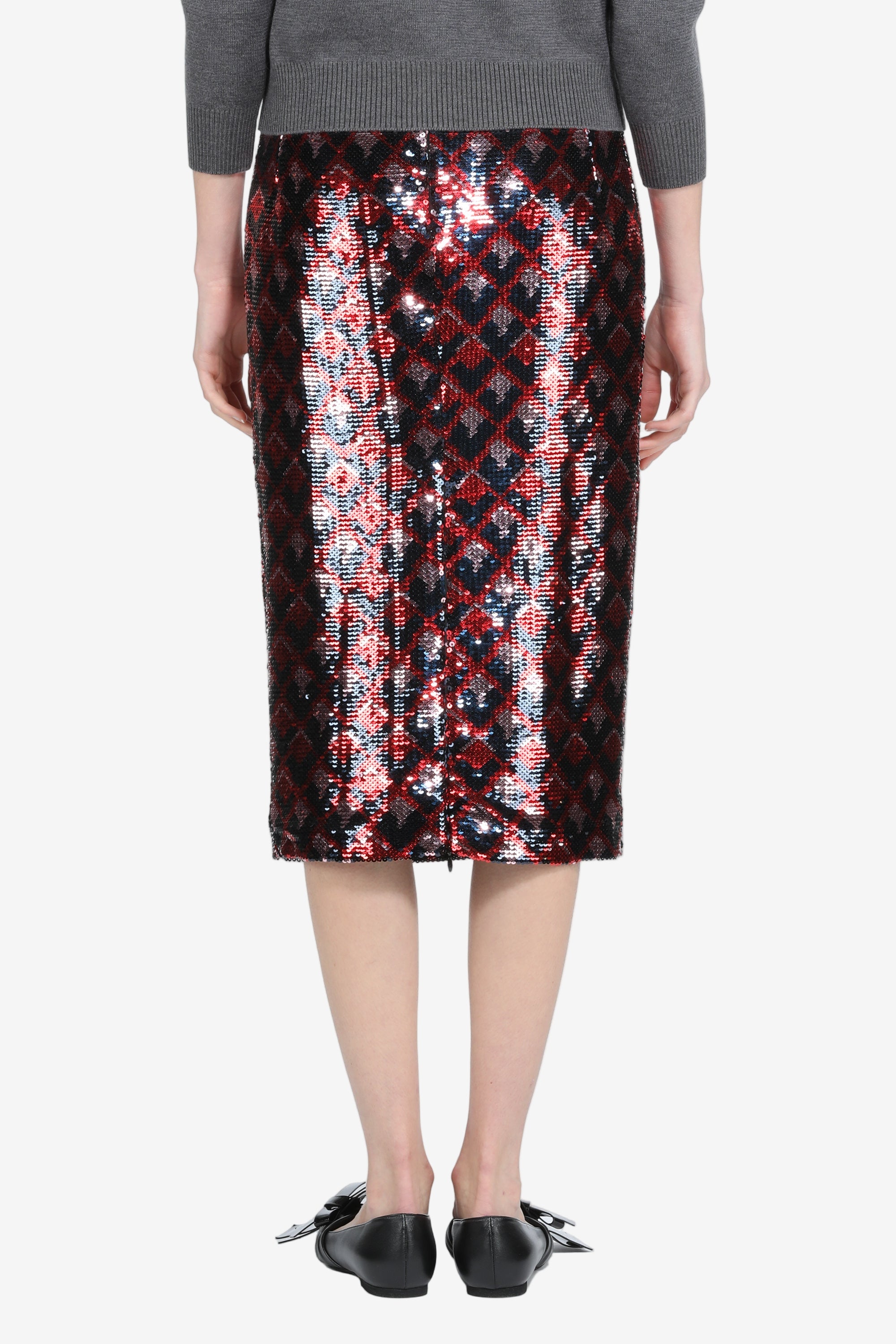 Pencil skirt with sequined fabric