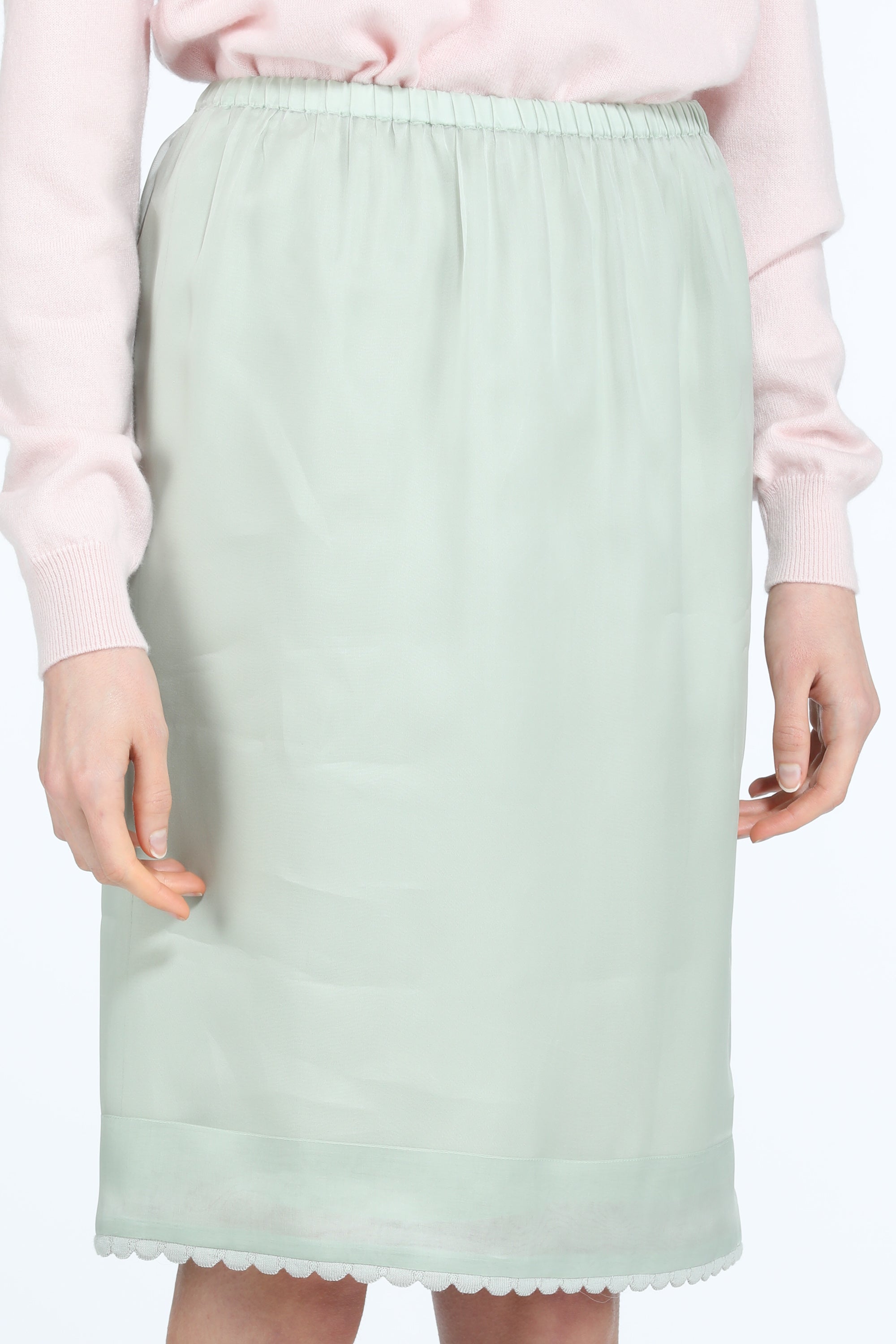 Knee-length skirt
