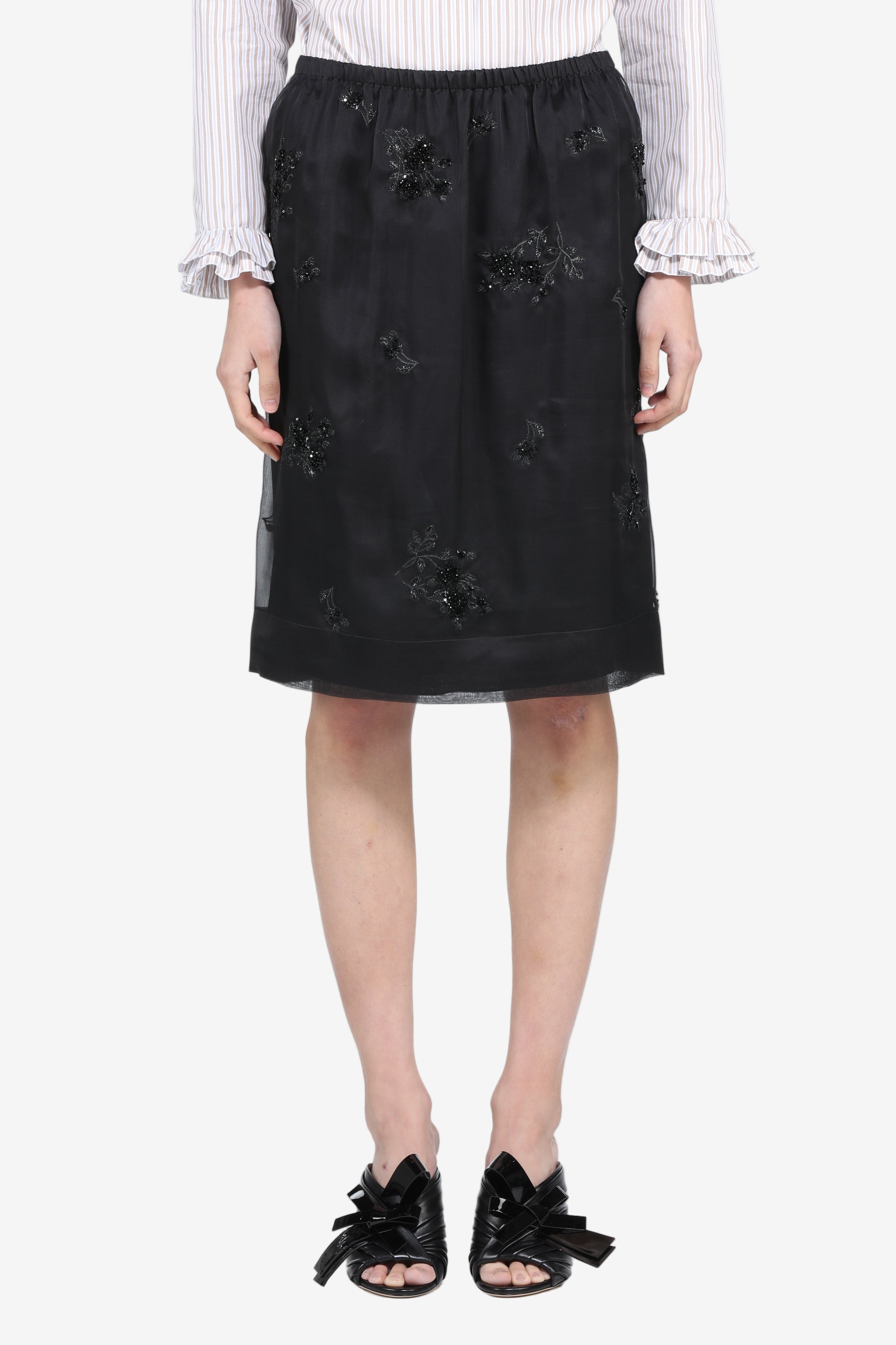Midi skirt with embroidery