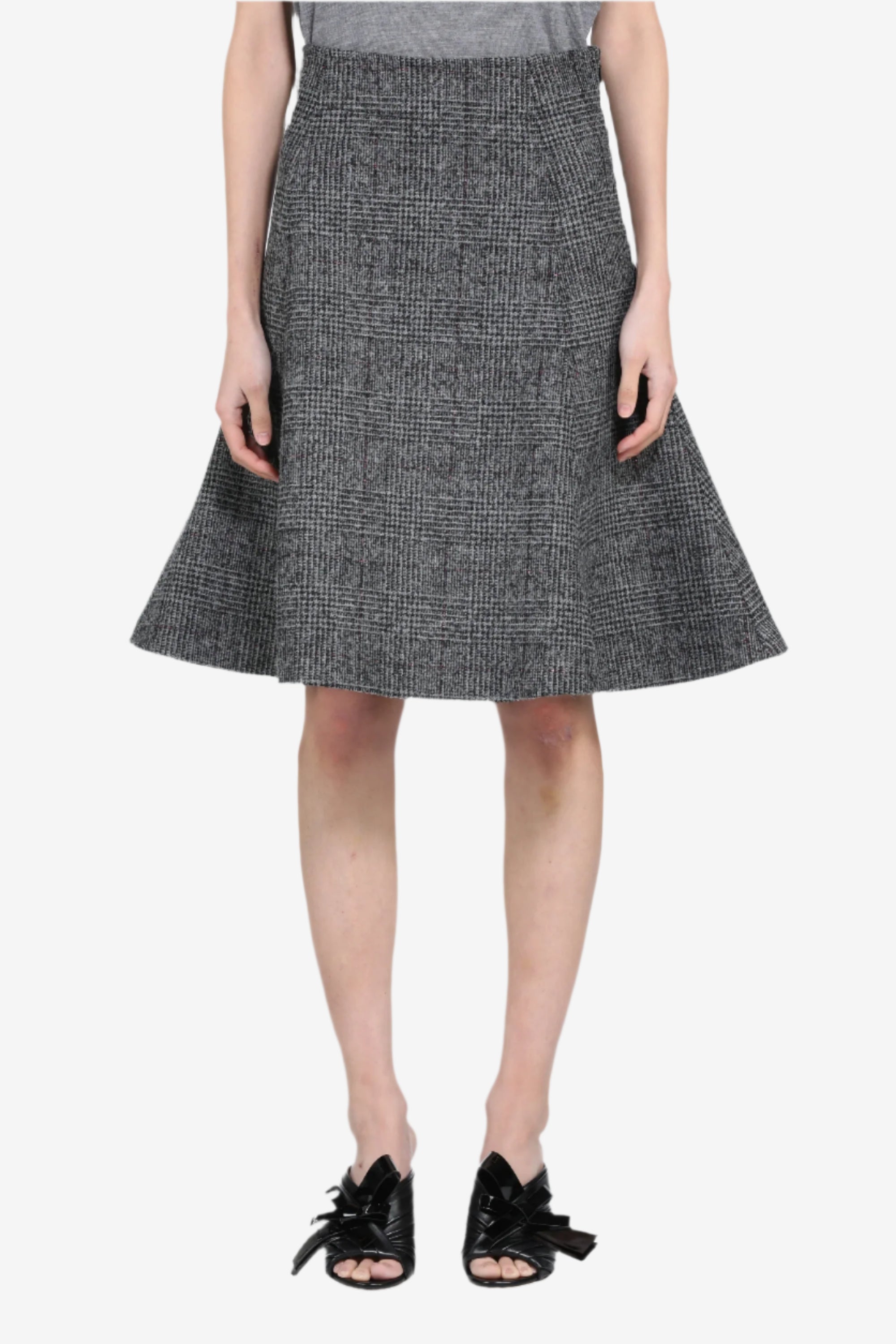 Checkered flared skirt