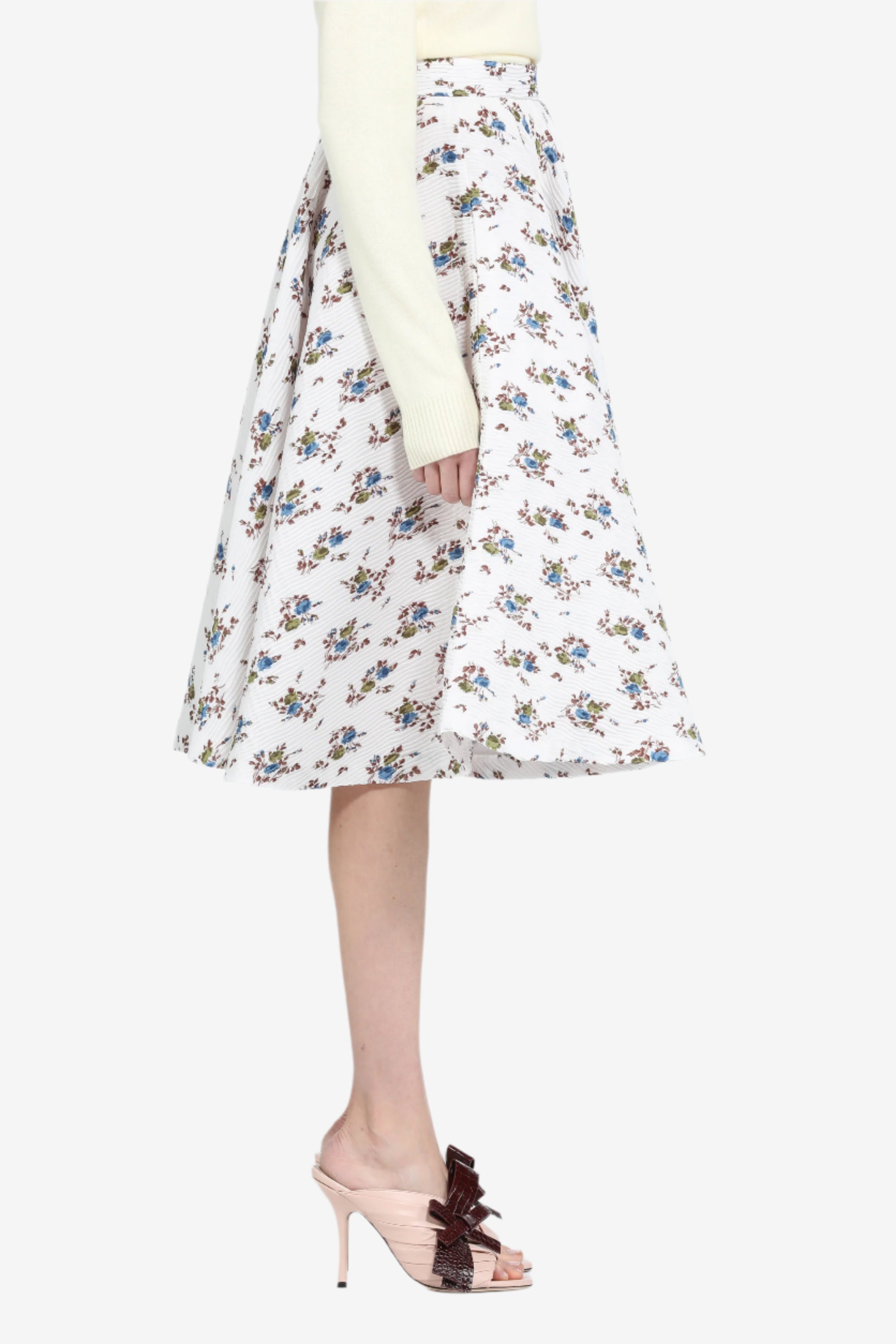 Full skirt with floral print