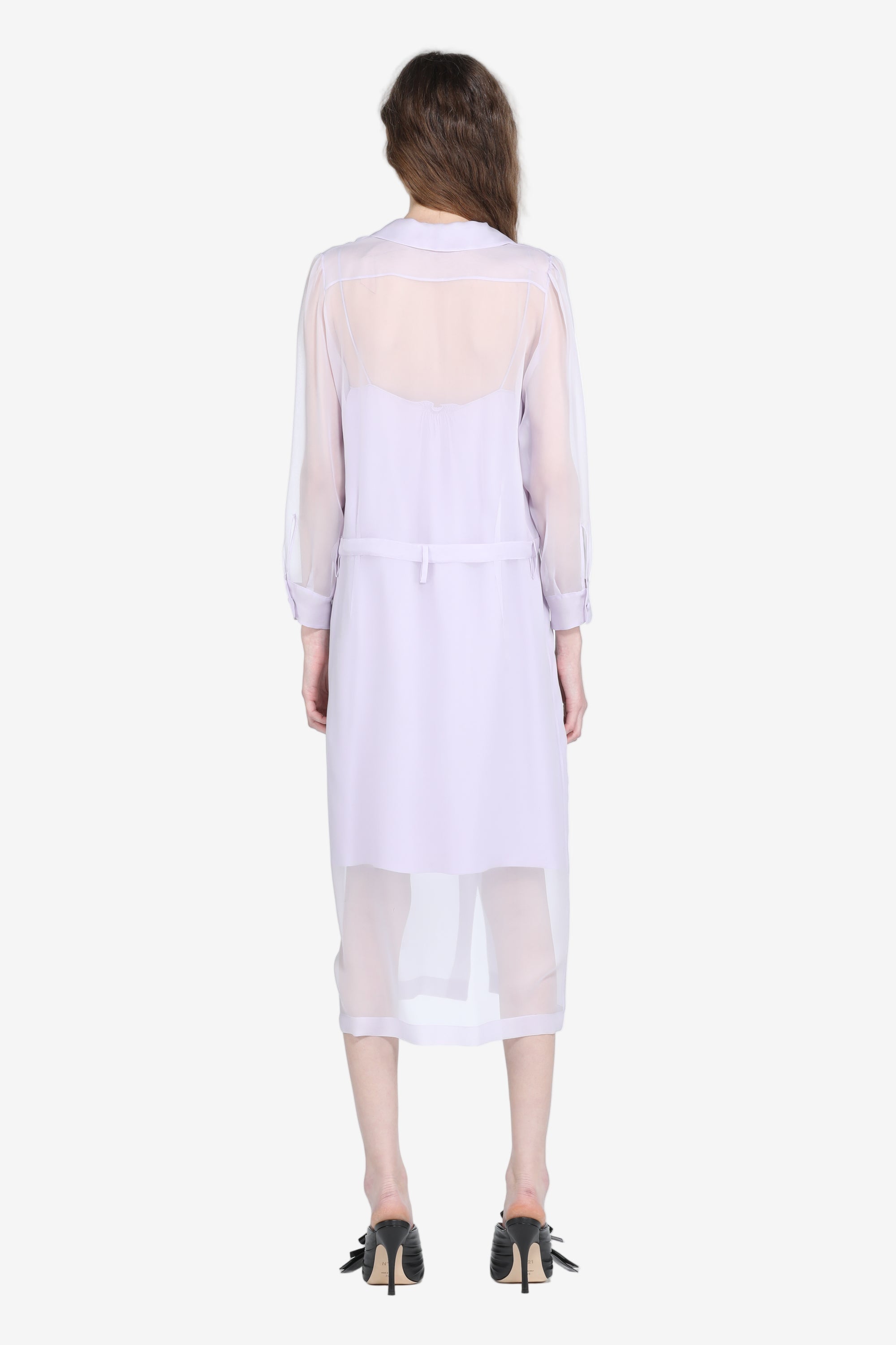 Dress in light fabric and slip