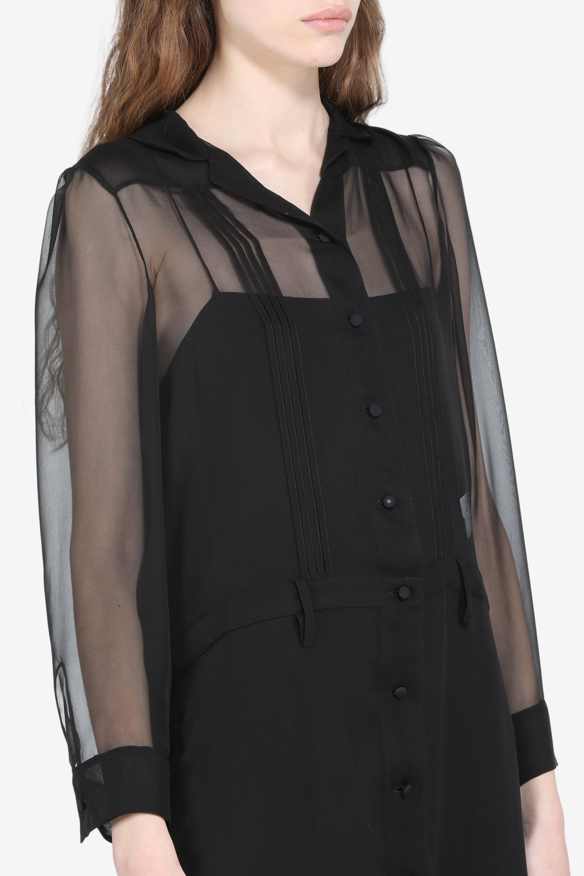 Dress in light fabric and slip