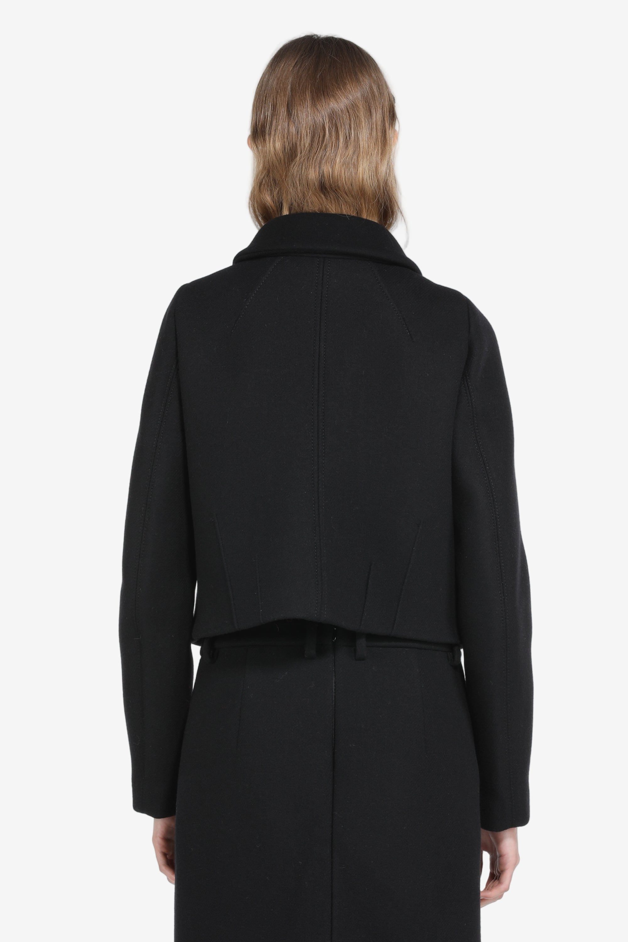 Short jacket with side pockets