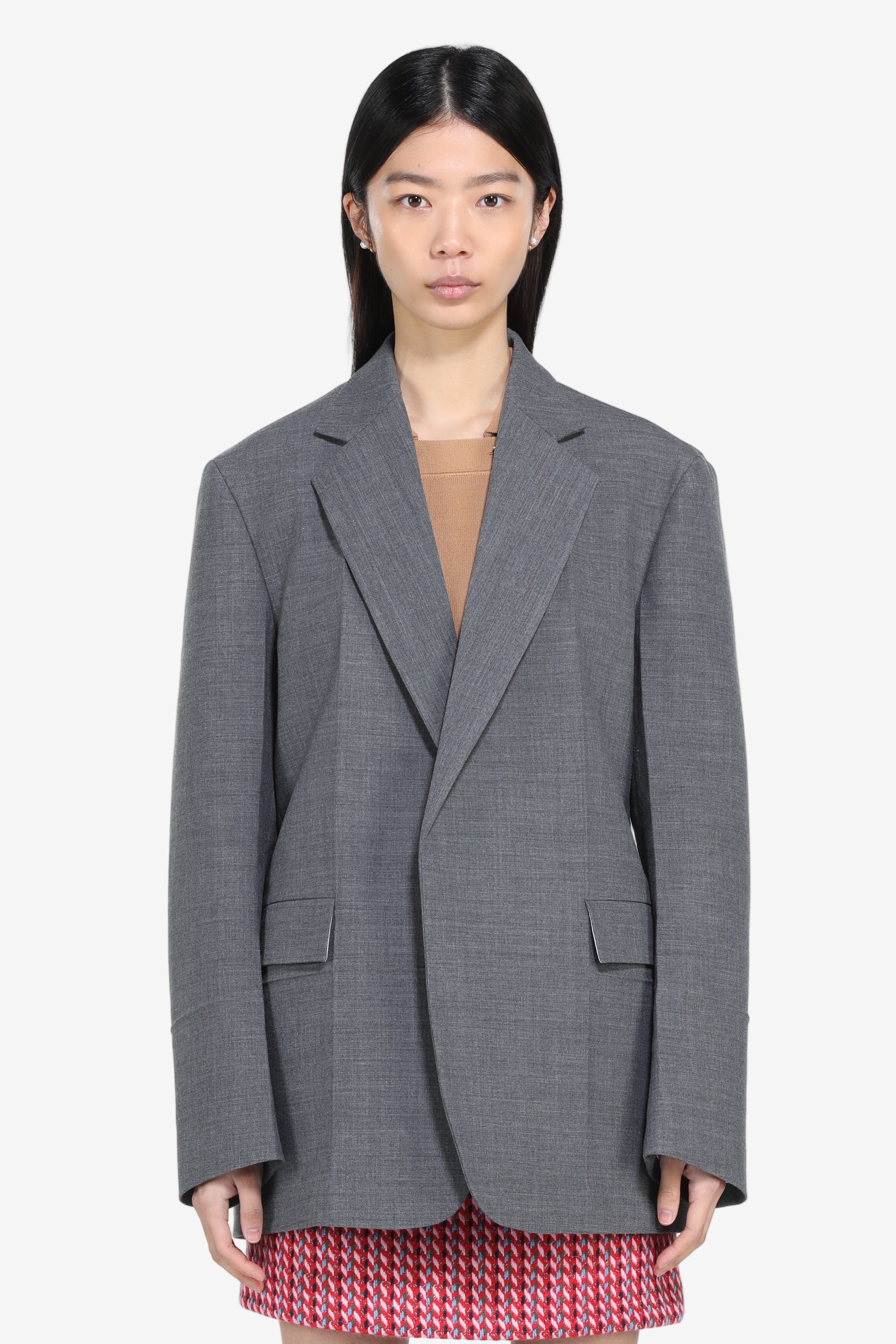 Jacket without buttons