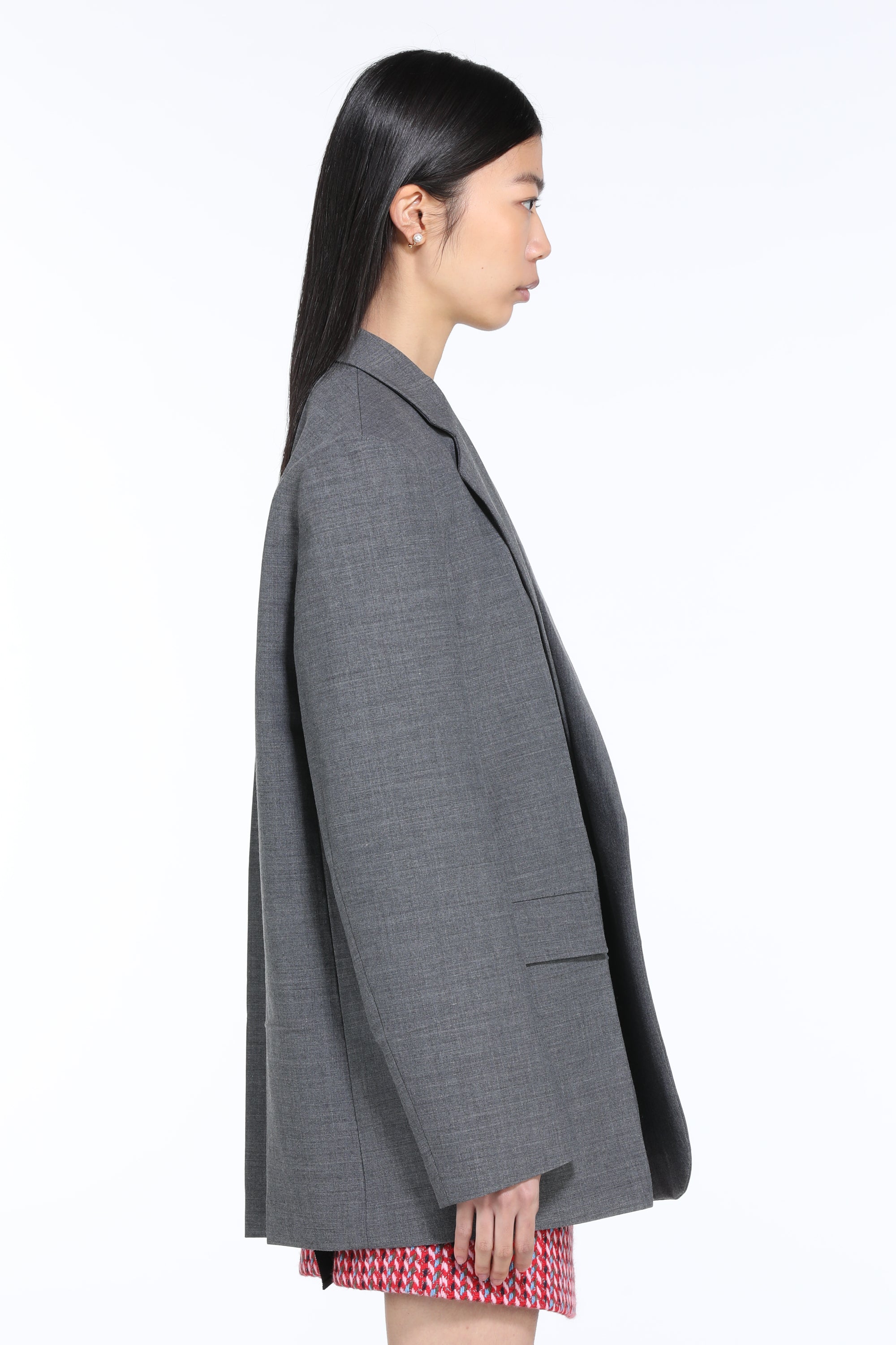 Jacket without buttons