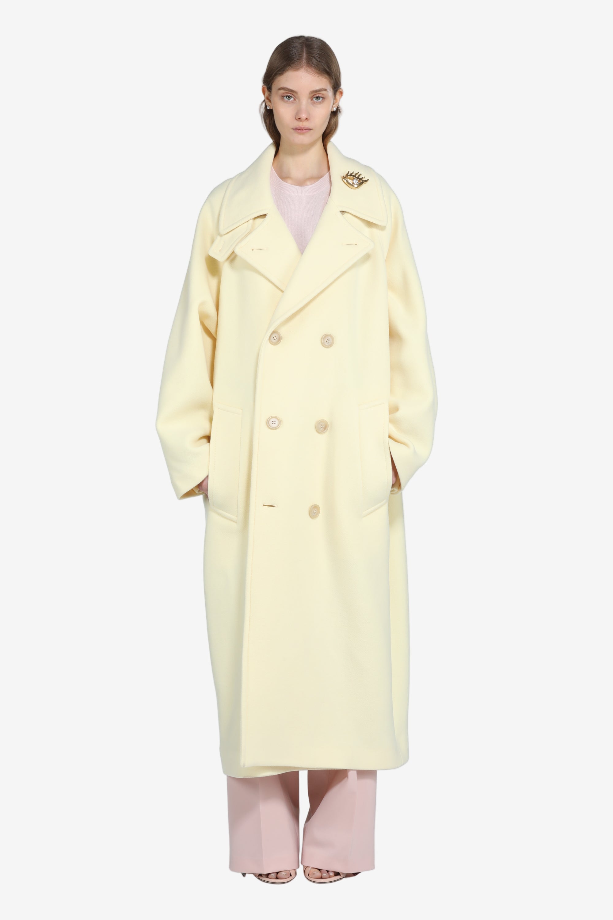 Long cloth coat with wide lapels