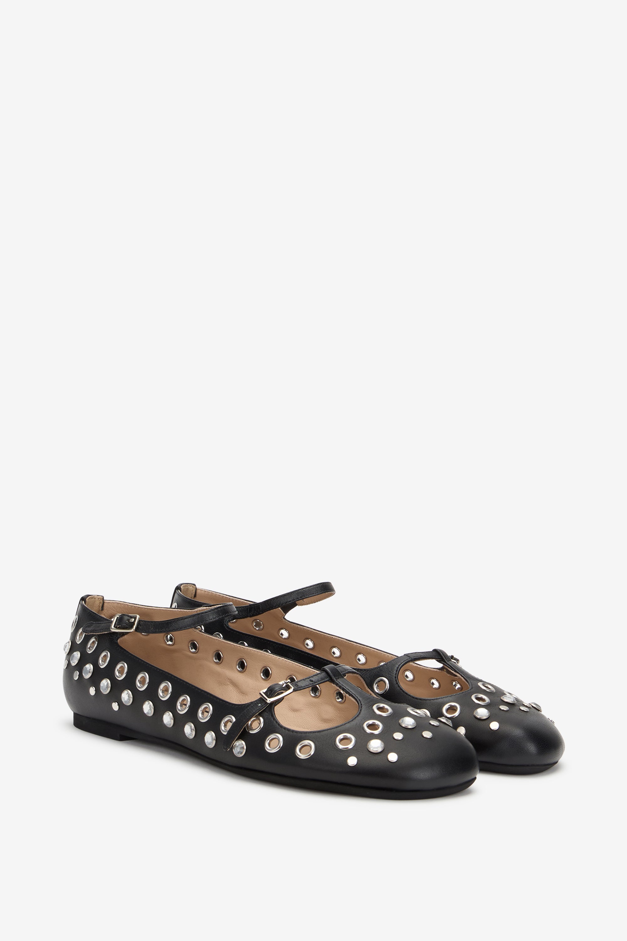 Ballerine punta tonda con borchie