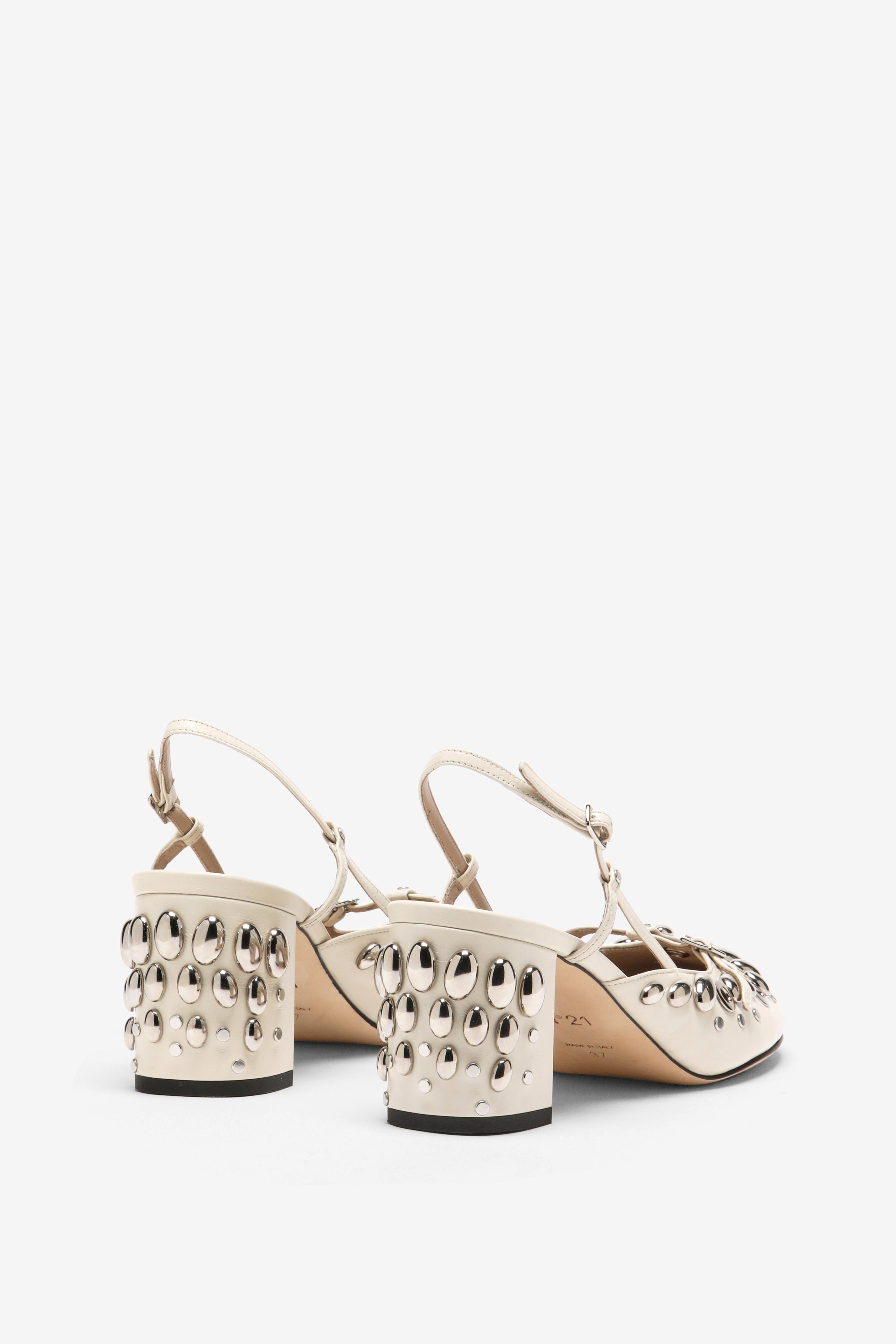Slingback con borchie