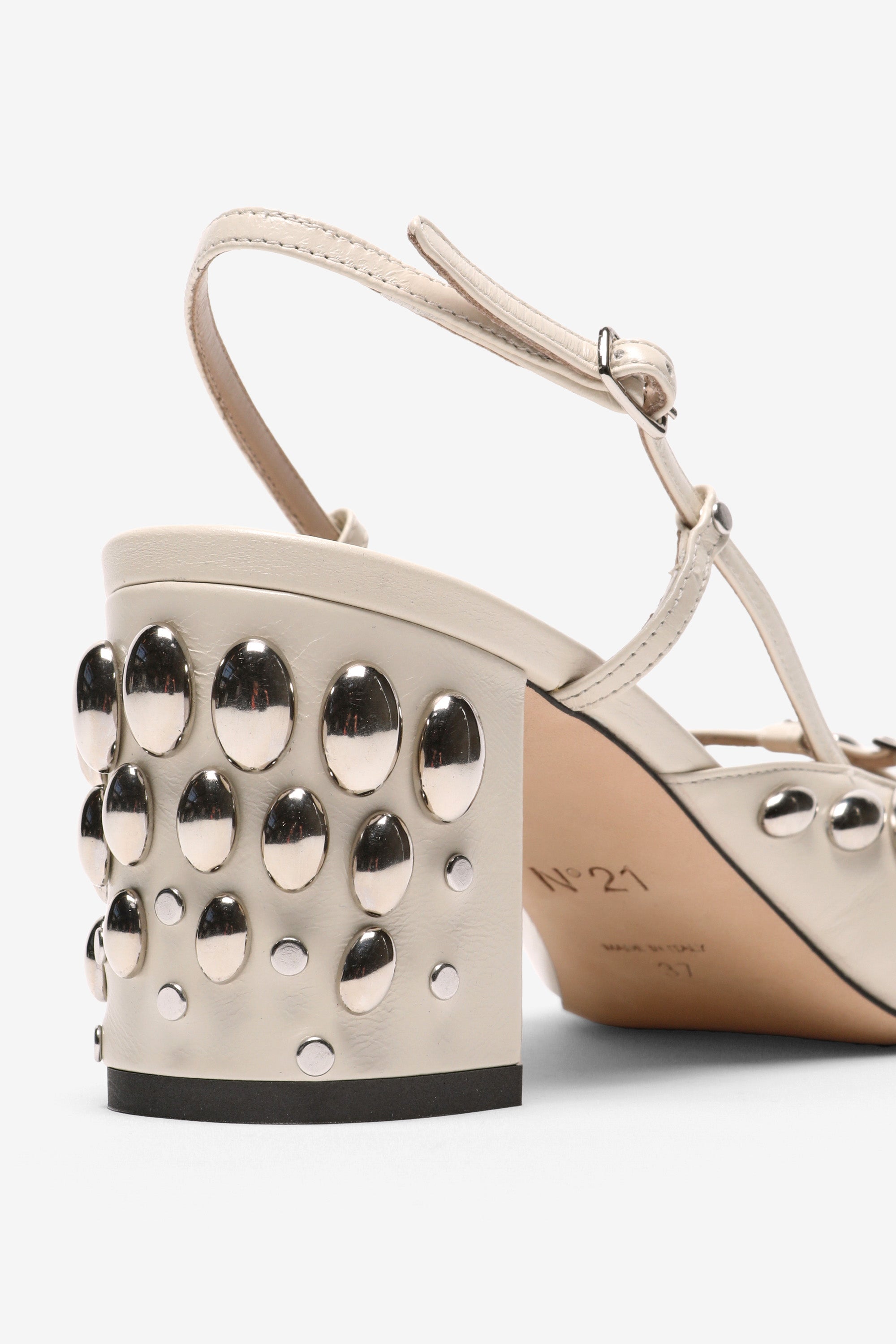 Slingback con borchie