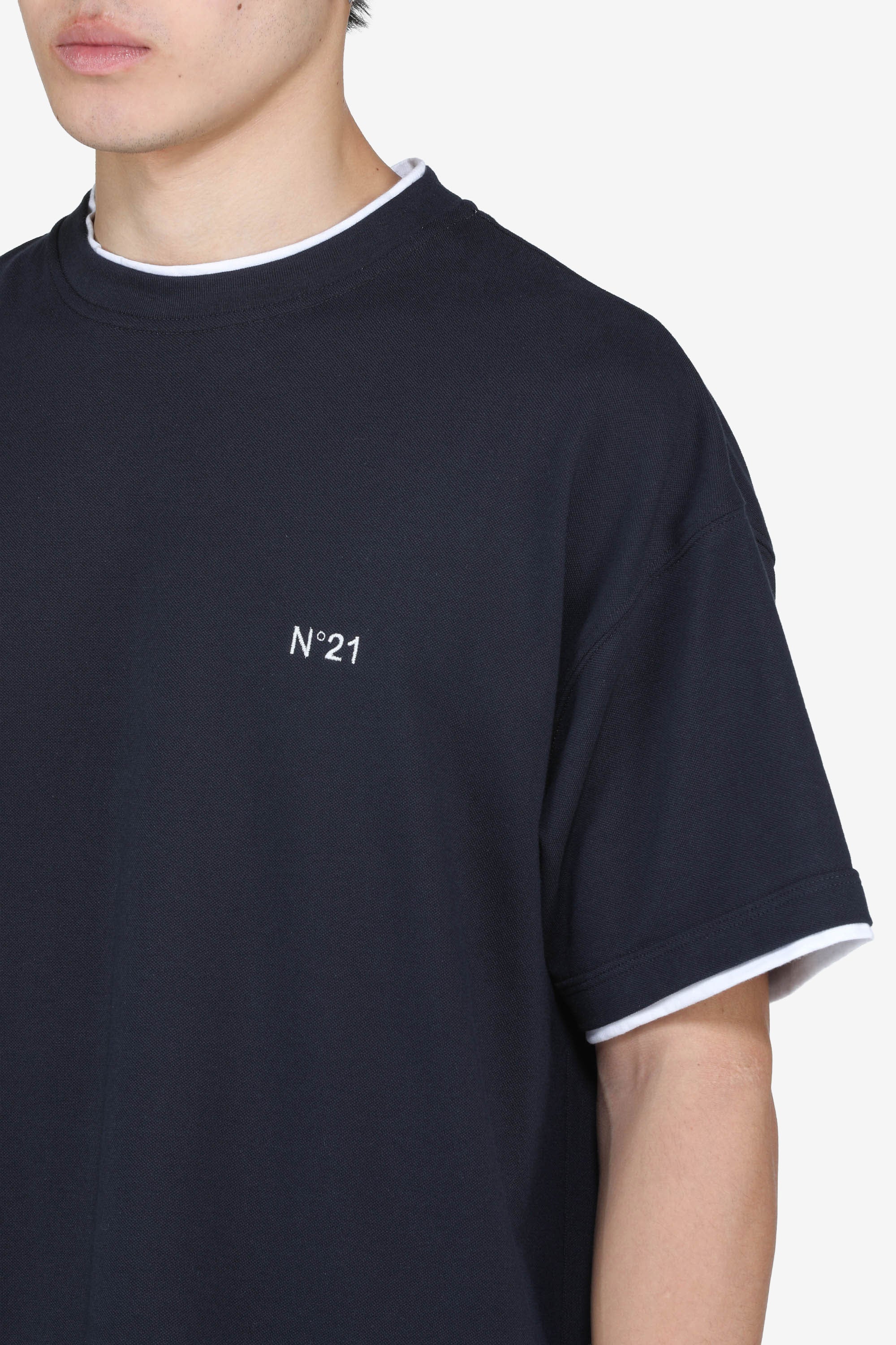 Short-sleeved T-shirt