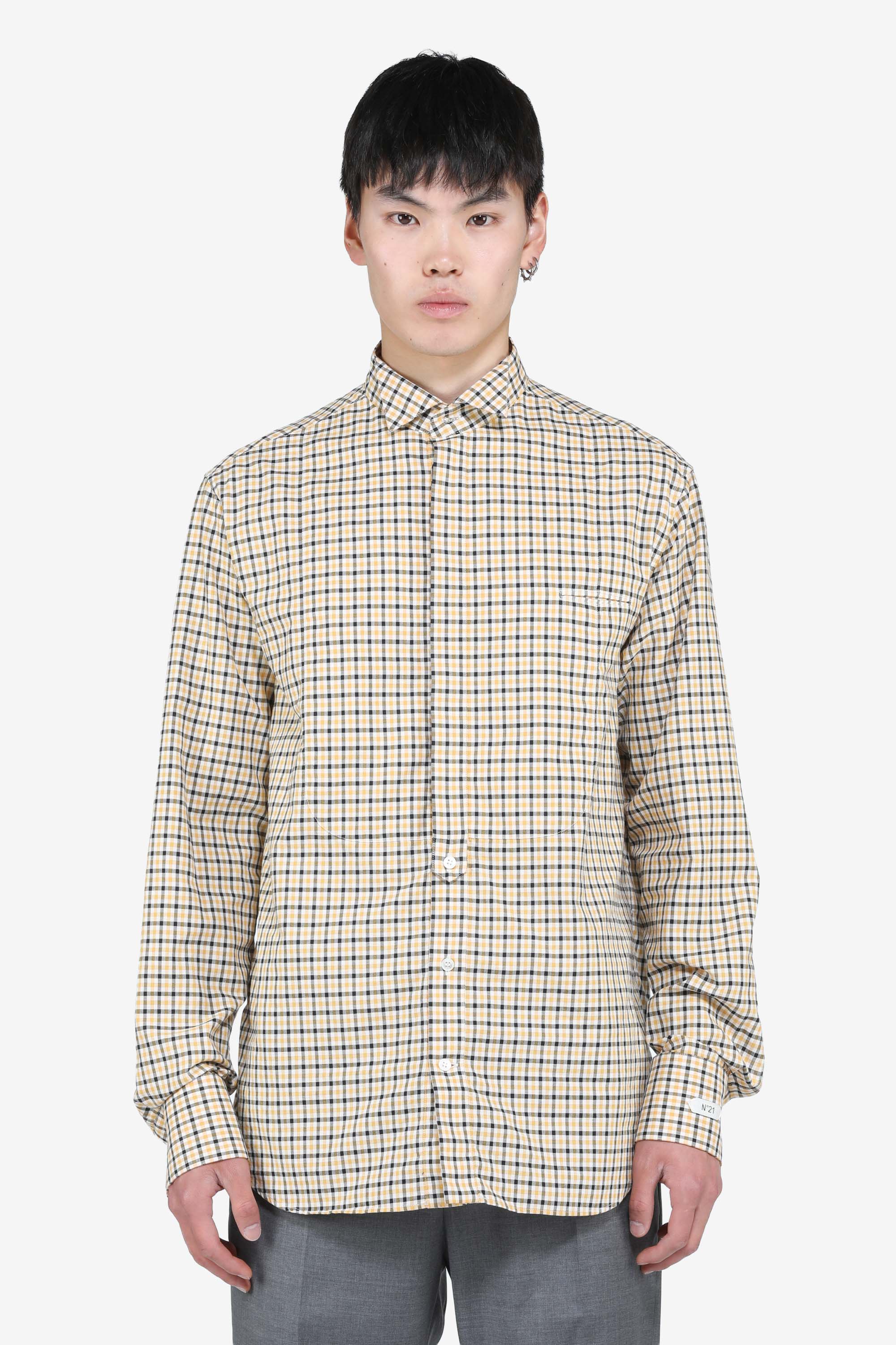 Long-sleeved checked shirt